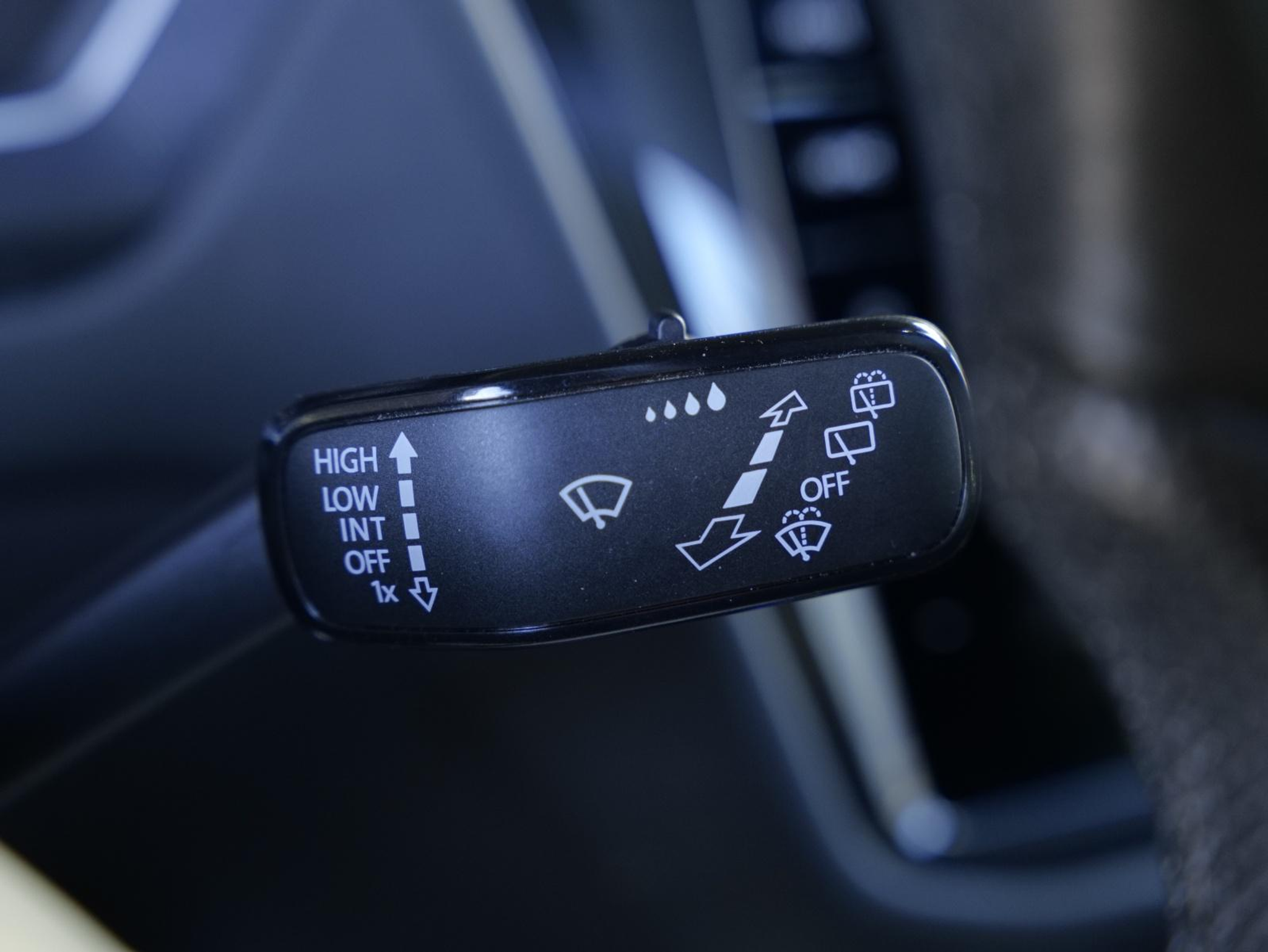 listing desktop thumbnail image 25