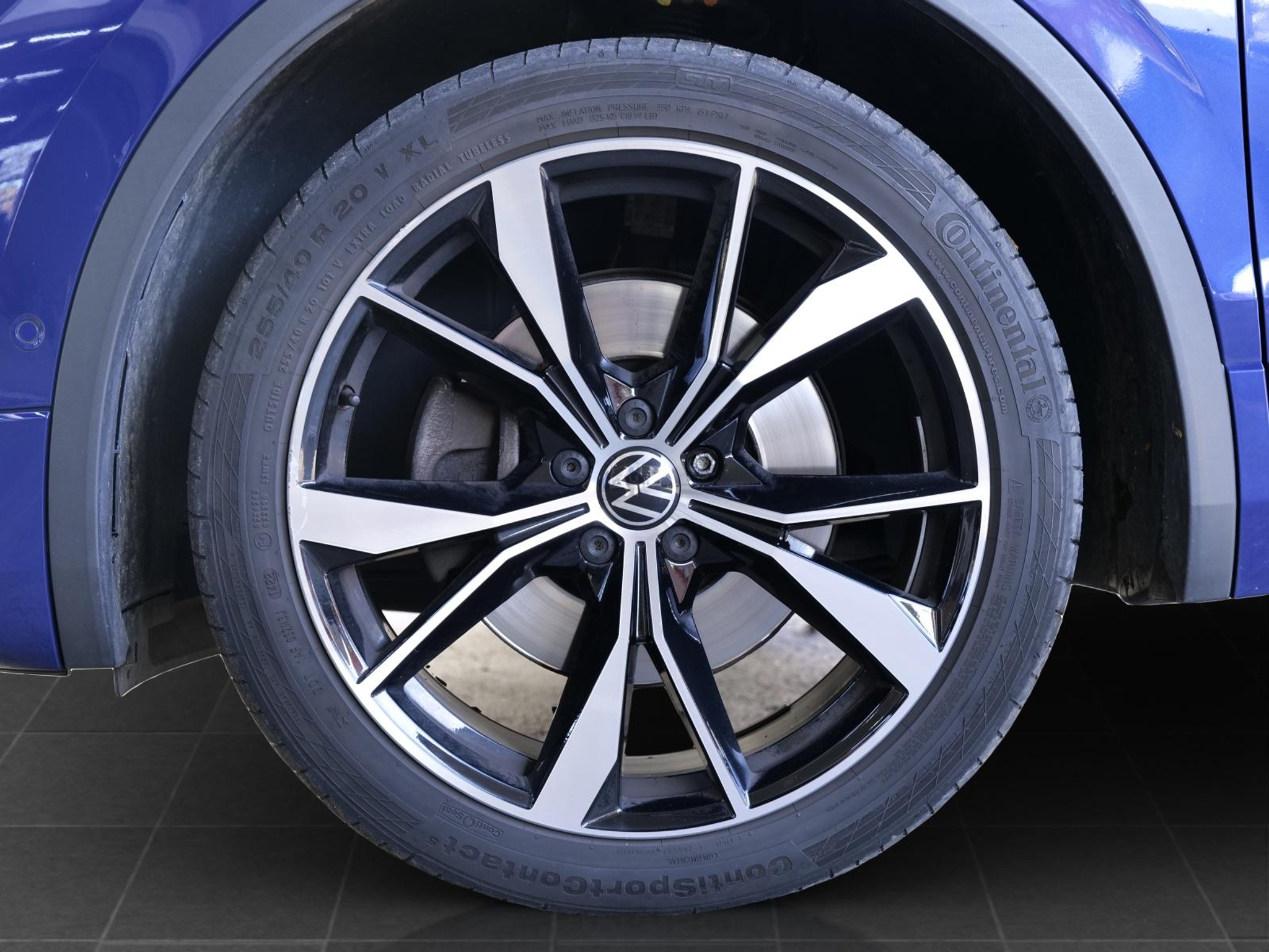 listing desktop thumbnail image 15