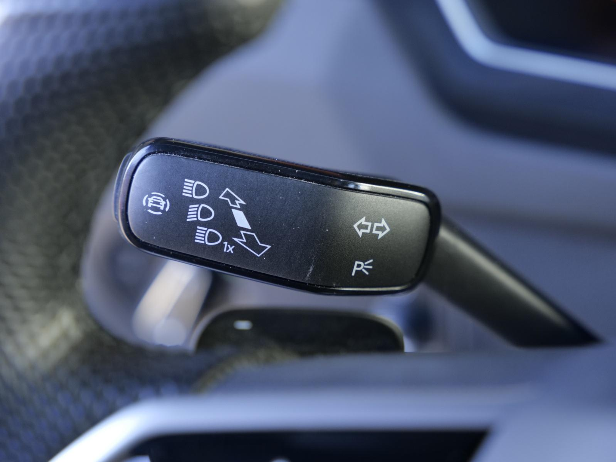 listing desktop thumbnail image 24