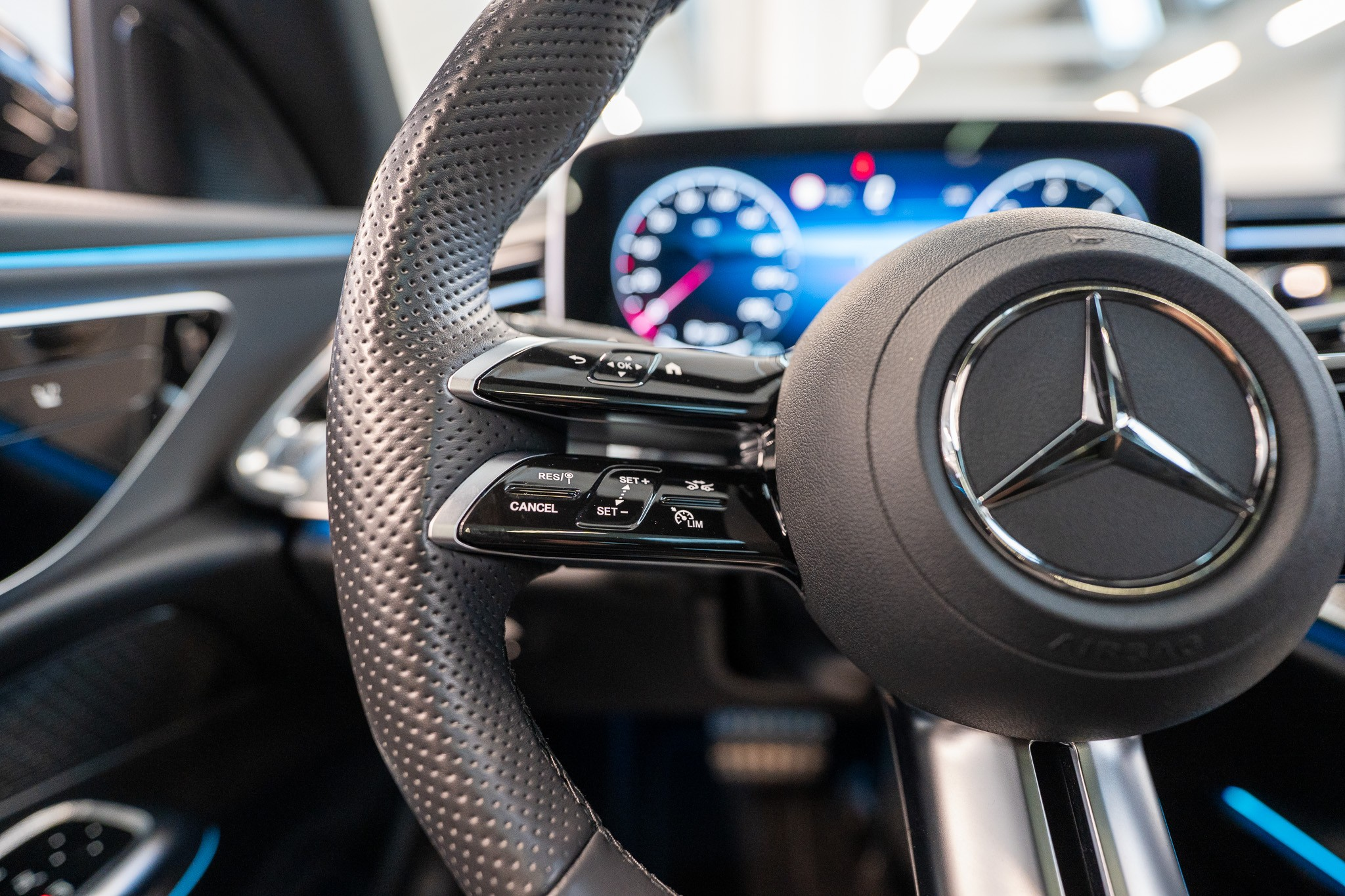 listing desktop thumbnail image 18