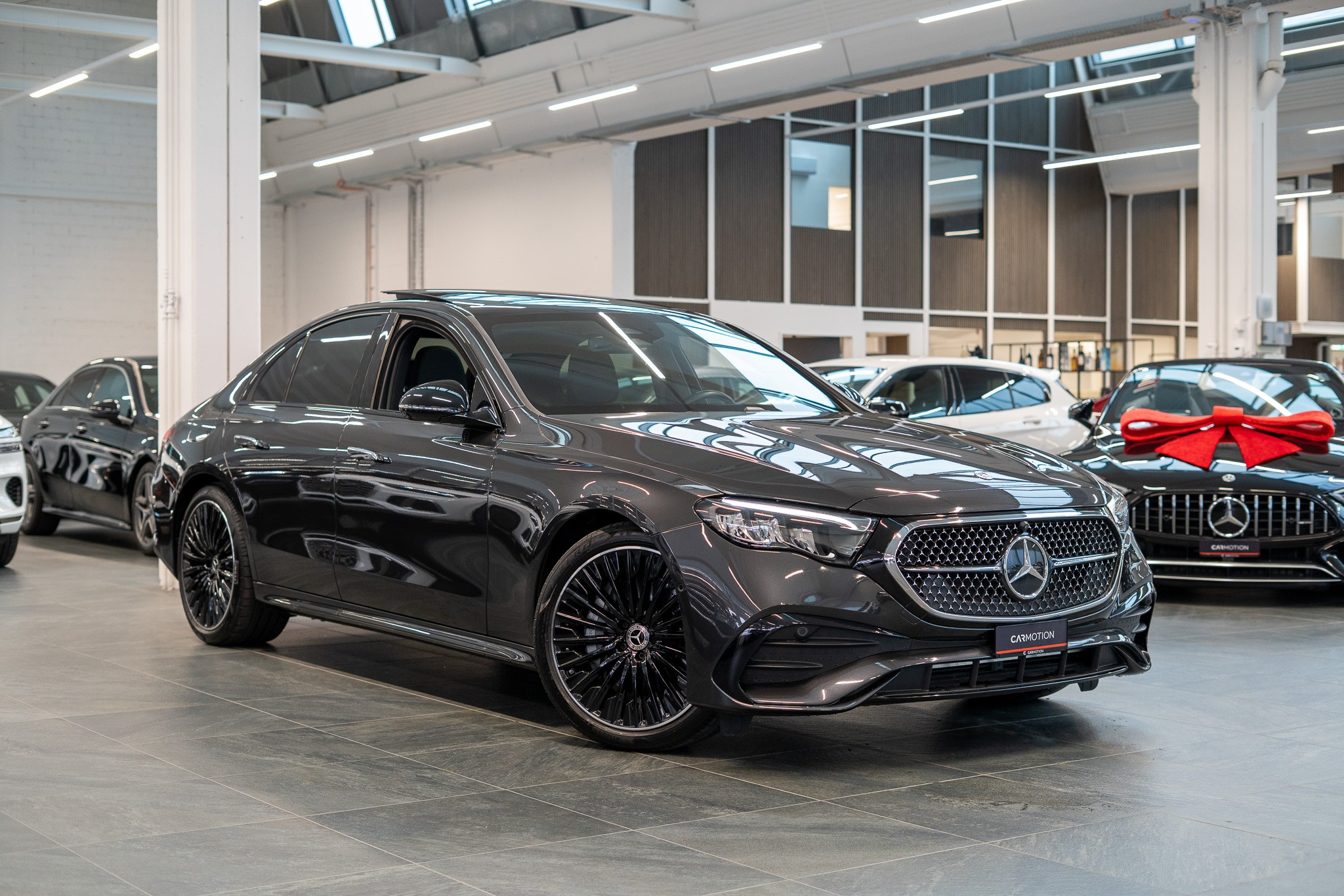 listing desktop thumbnail image 2