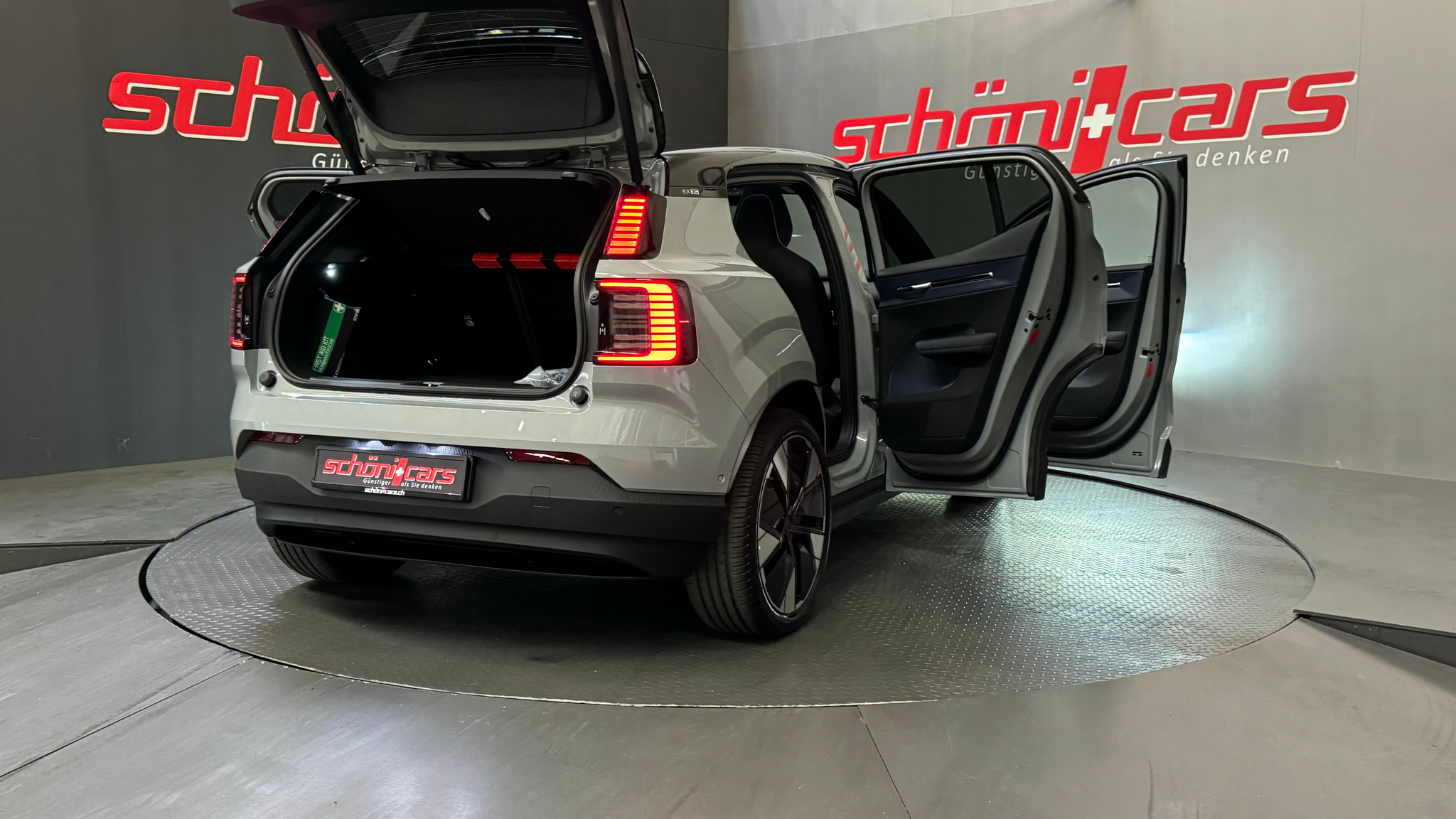 listing desktop thumbnail image 9