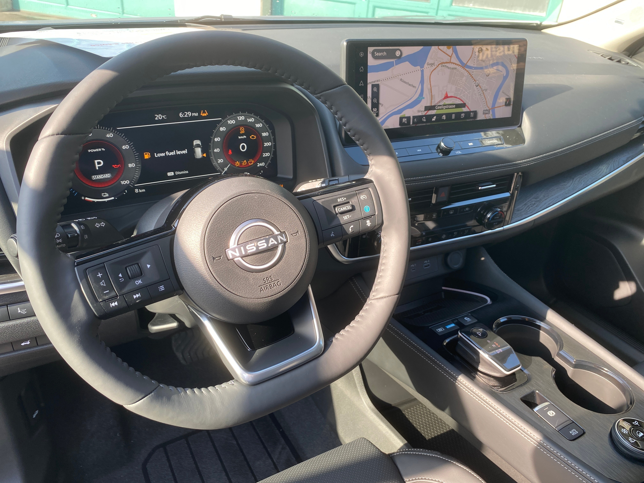 listing desktop thumbnail image 11