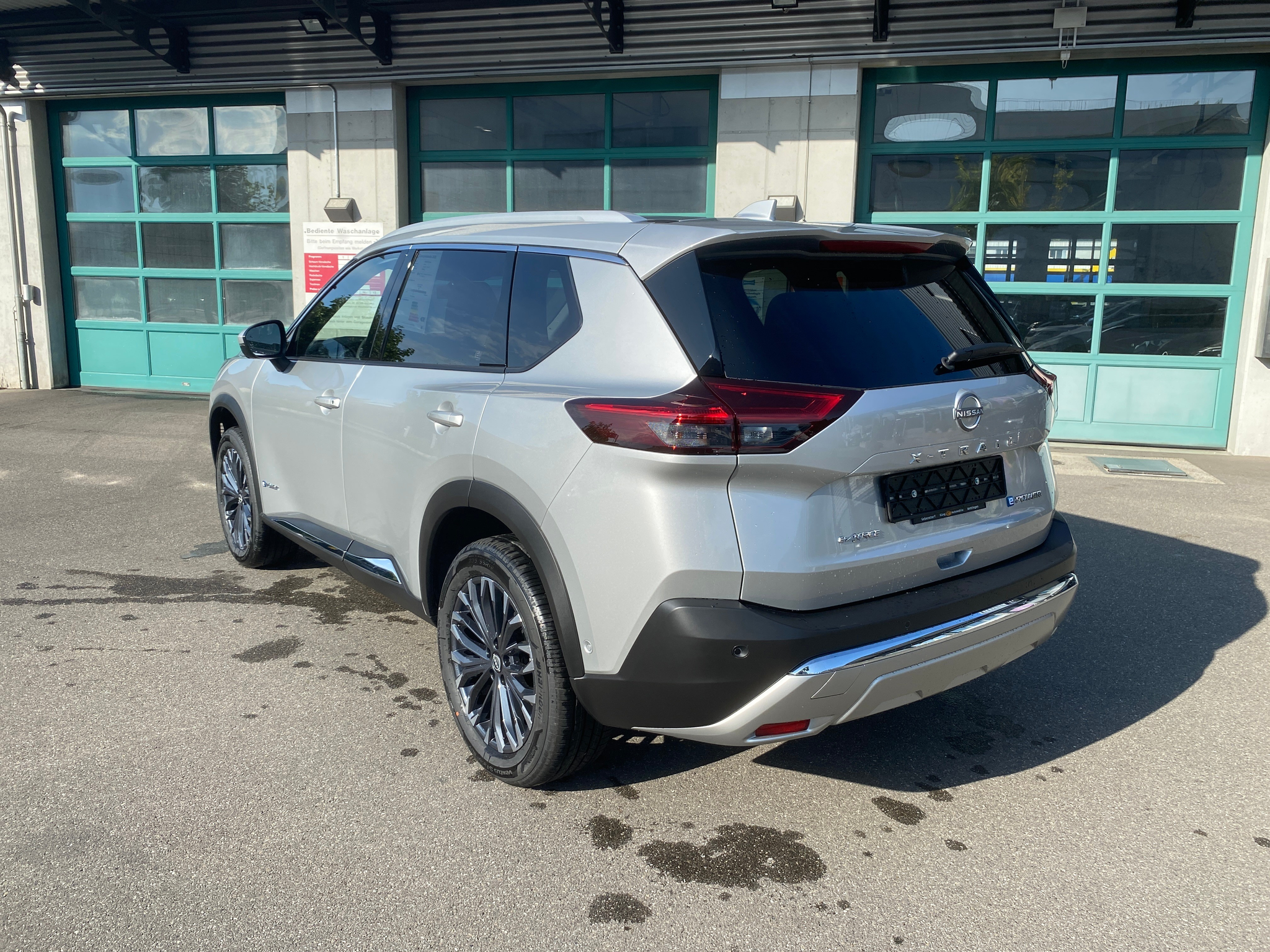 listing desktop thumbnail image 7