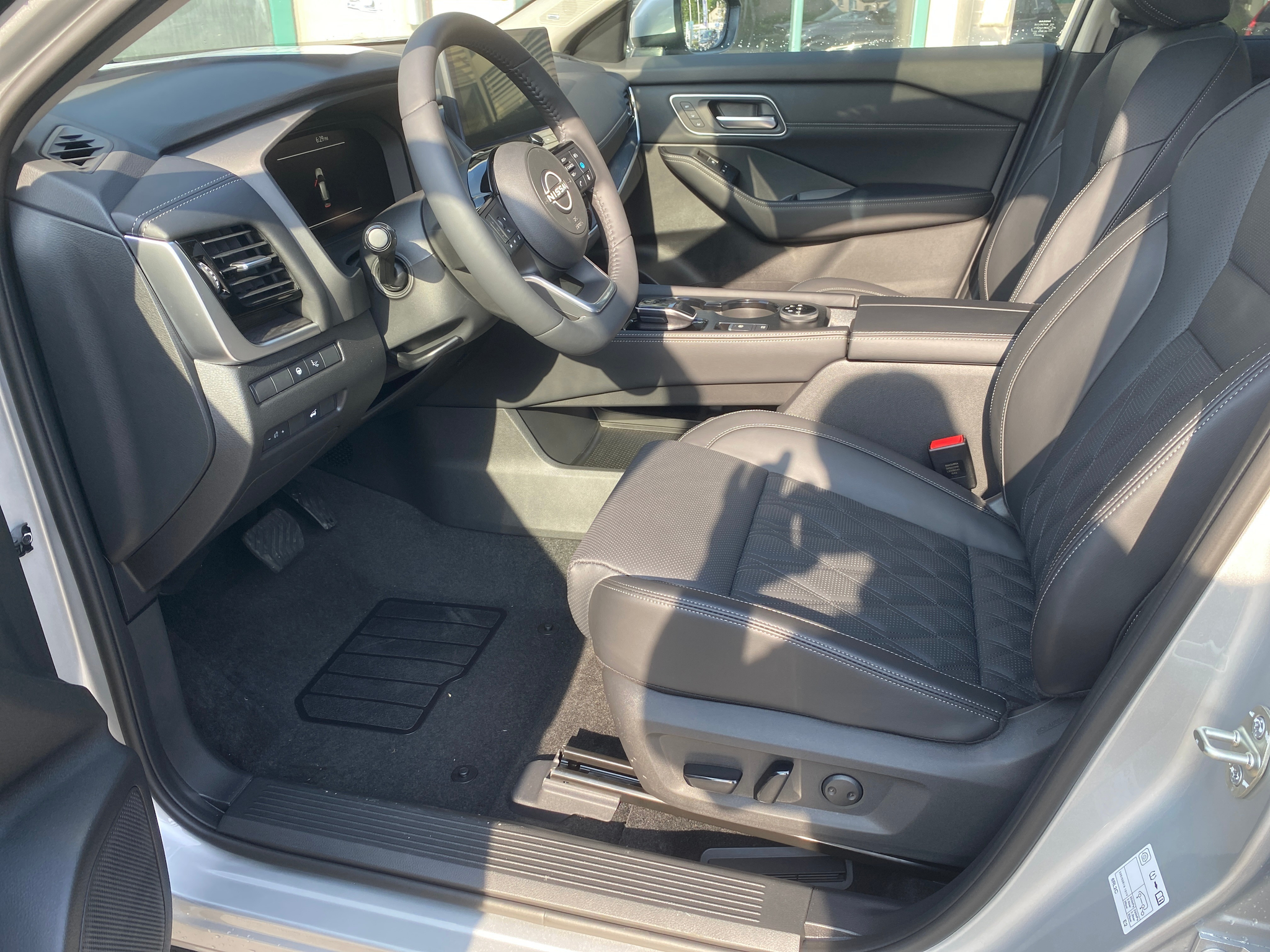 listing desktop thumbnail image 10