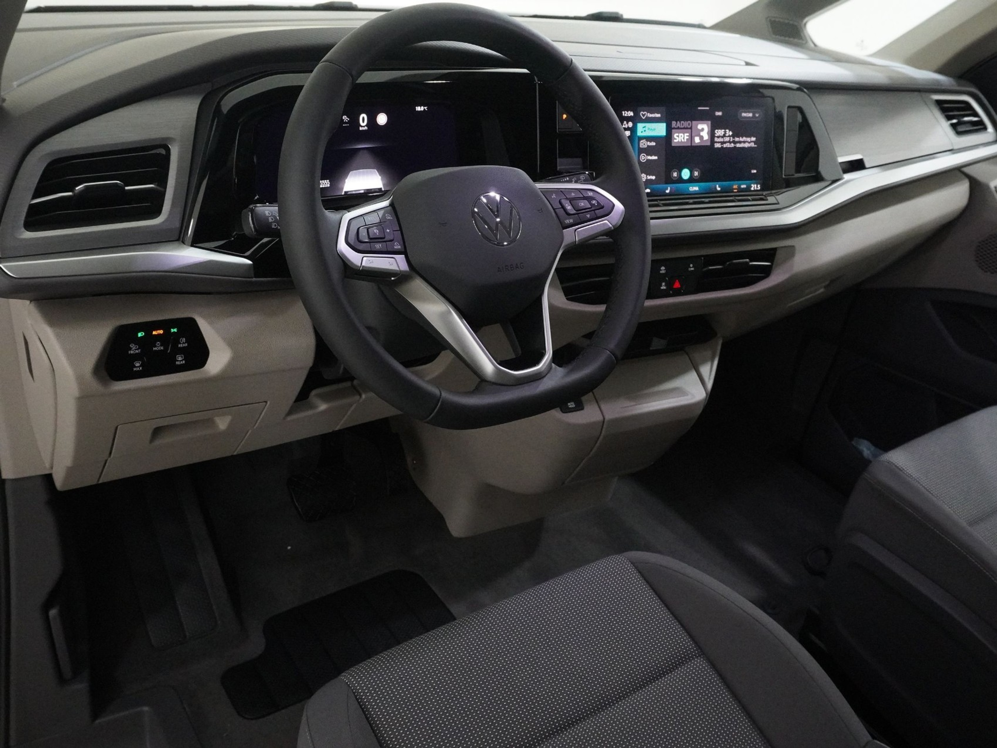 listing desktop thumbnail image 10