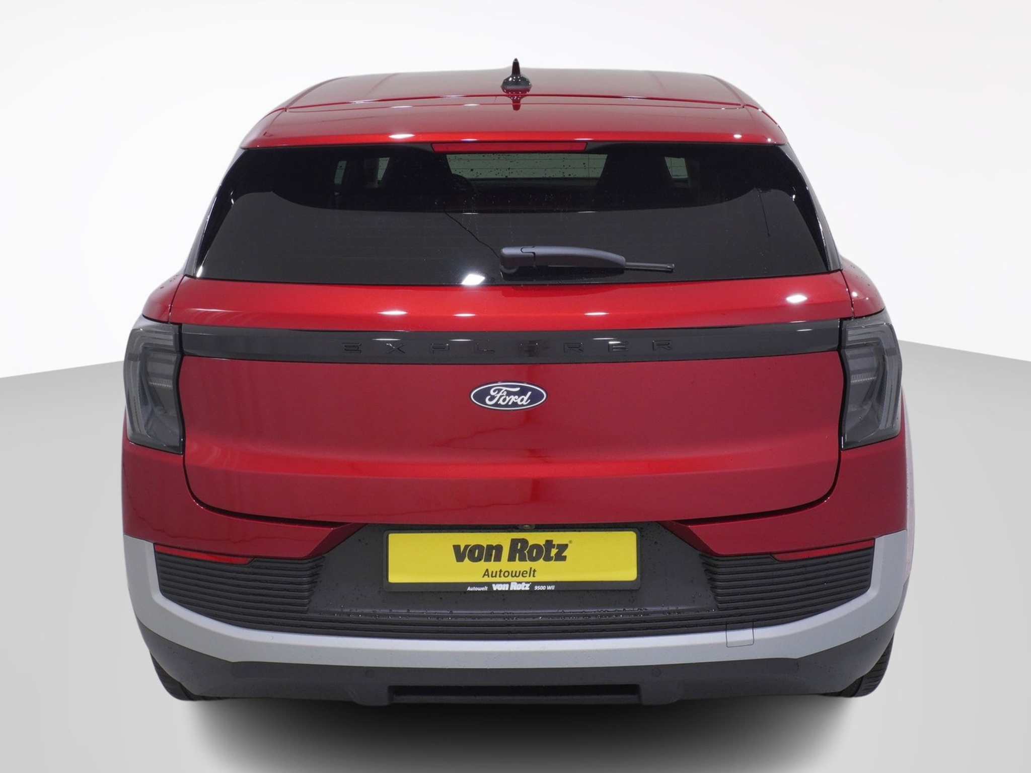 listing desktop thumbnail image 3