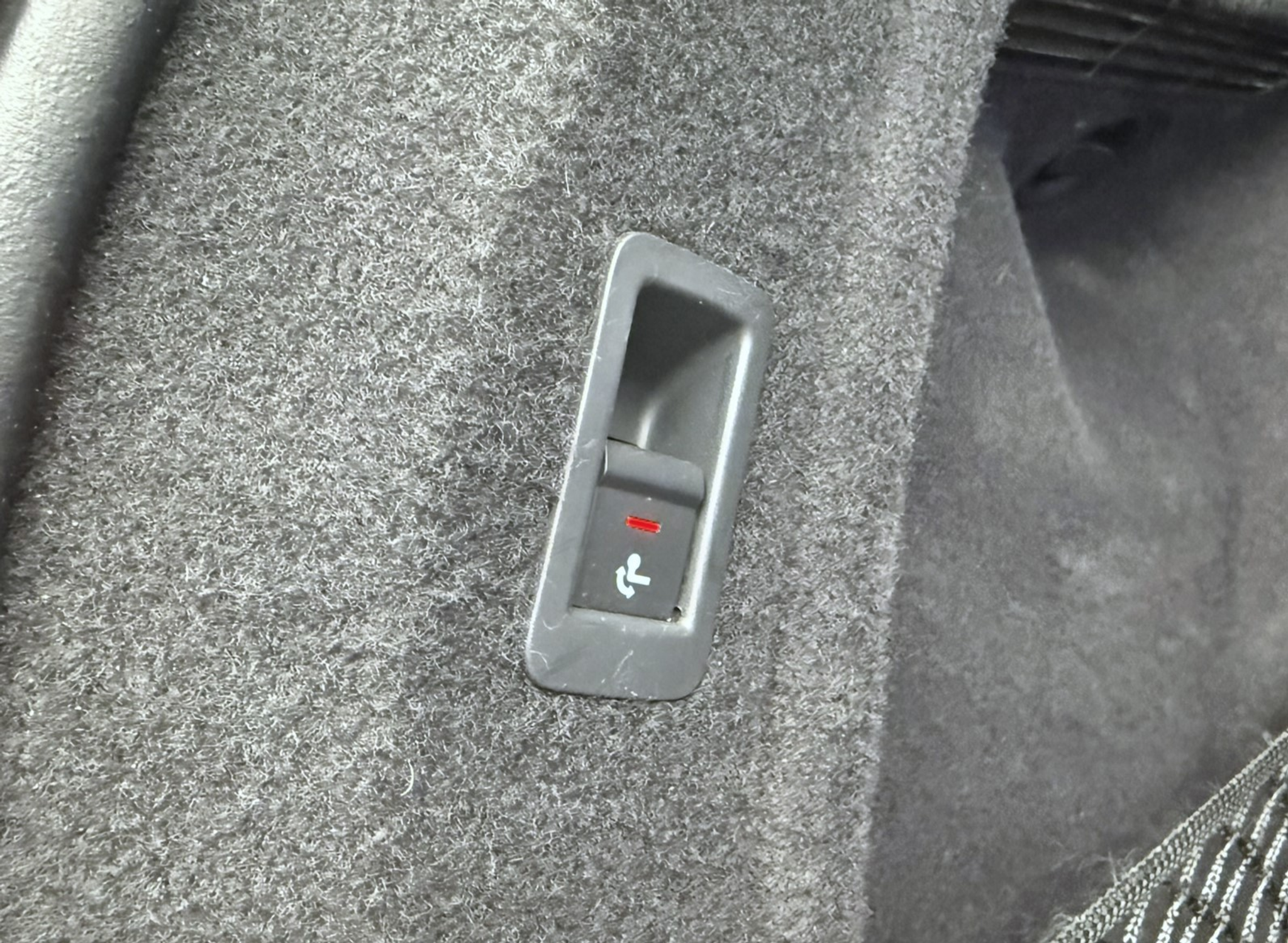 listing desktop thumbnail image 21