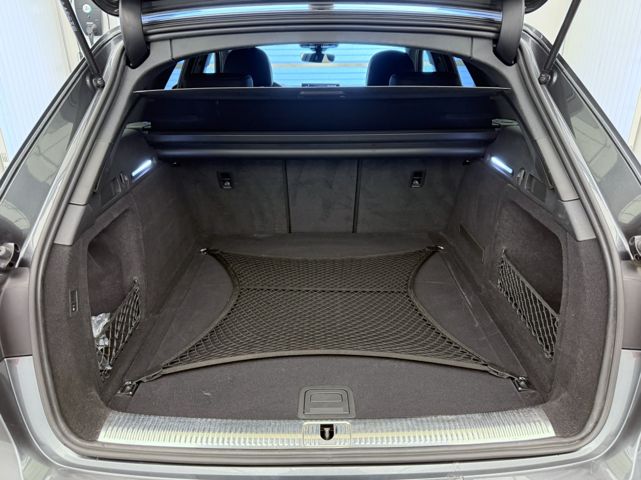 listing desktop thumbnail image 20