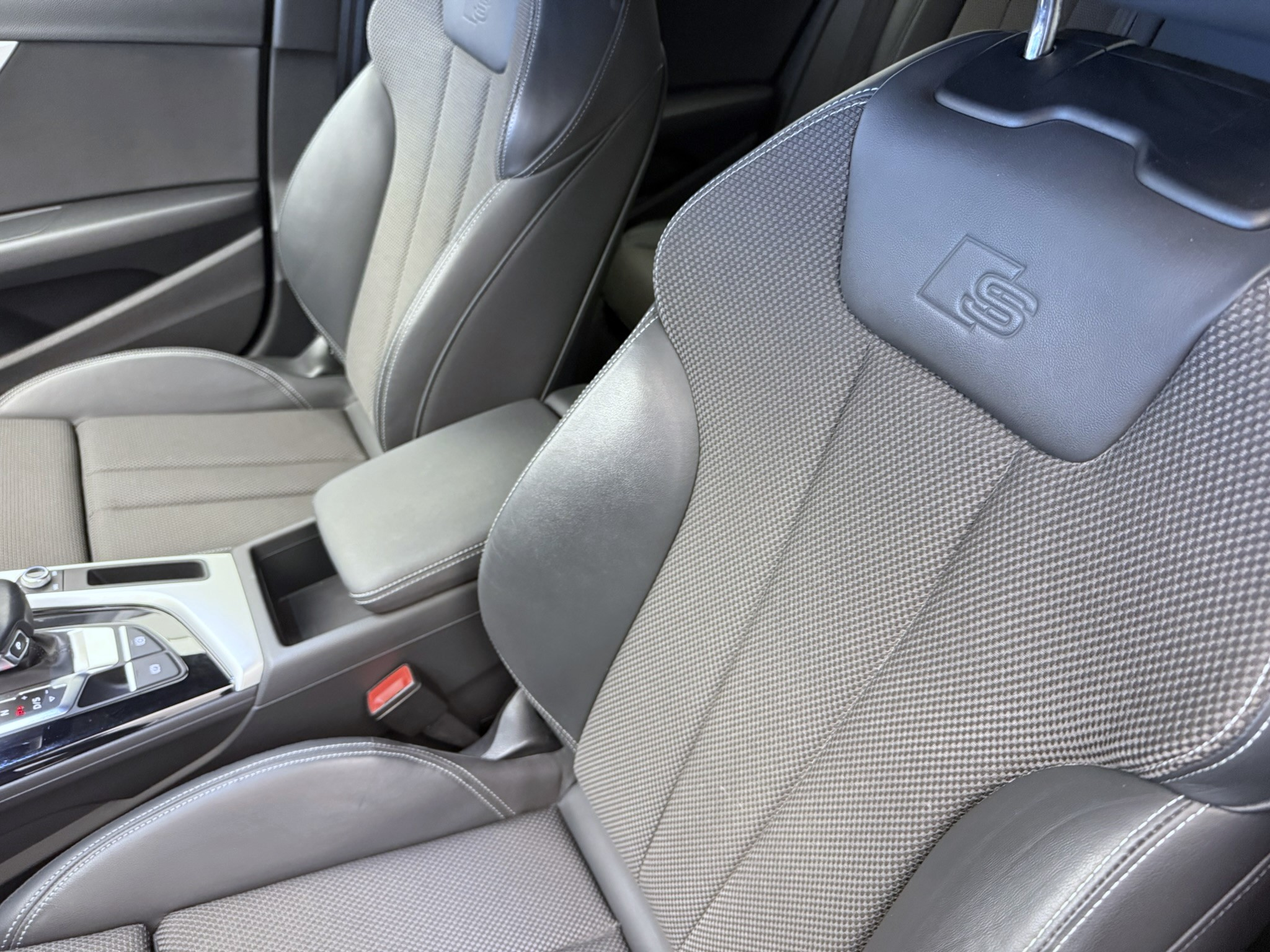 listing desktop thumbnail image 5