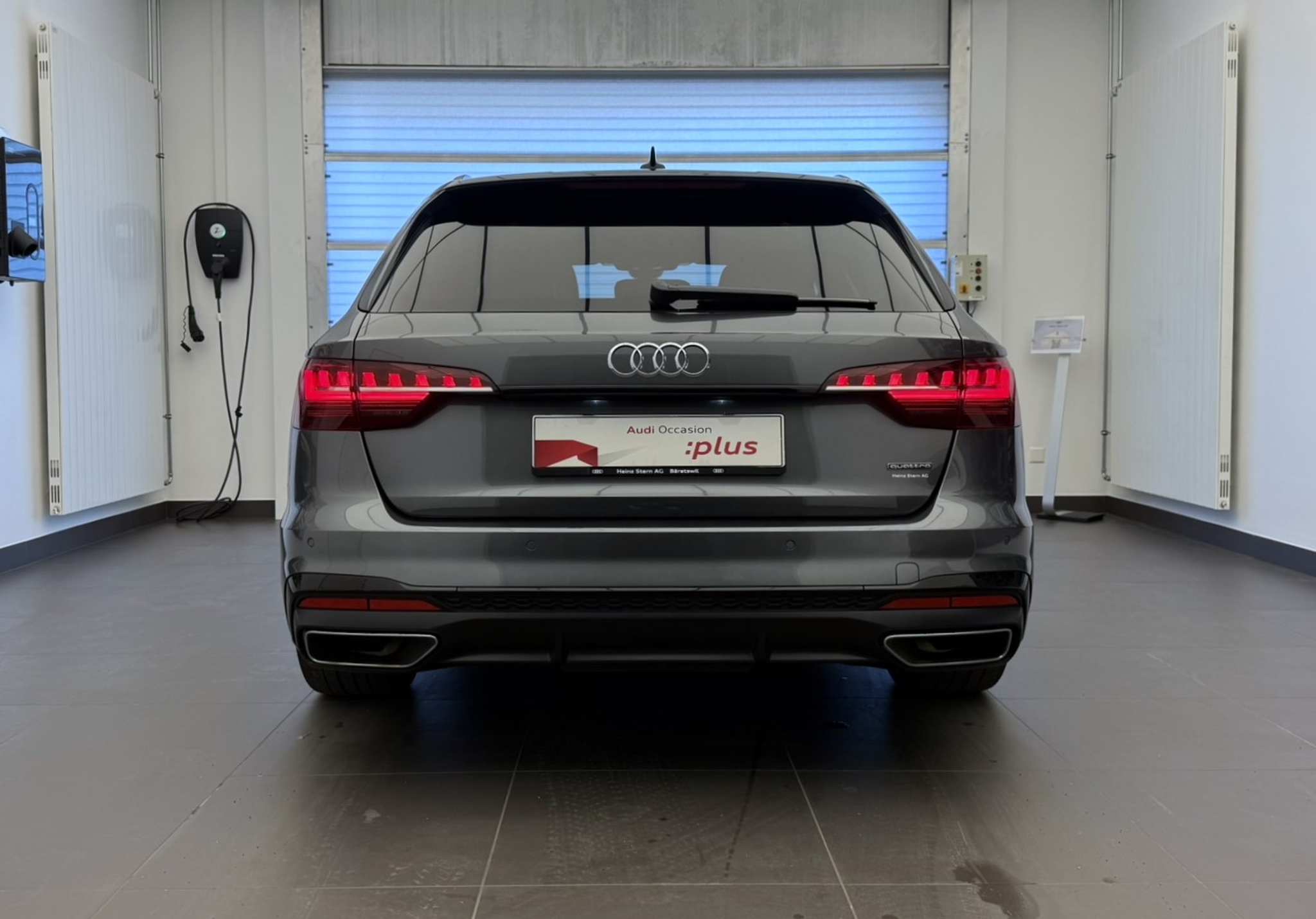 listing desktop thumbnail image 25