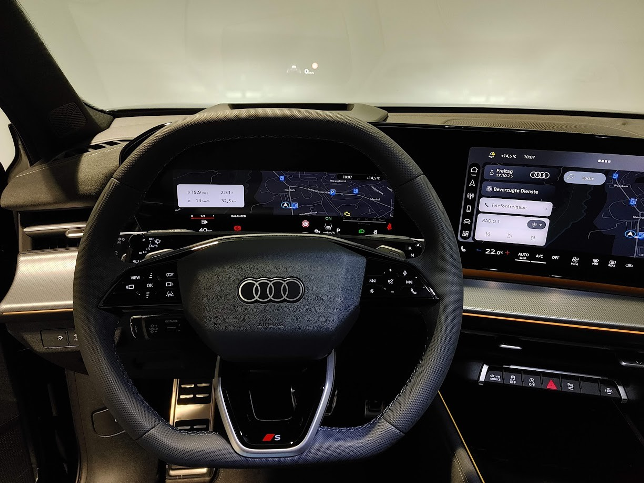 listing desktop thumbnail image 5