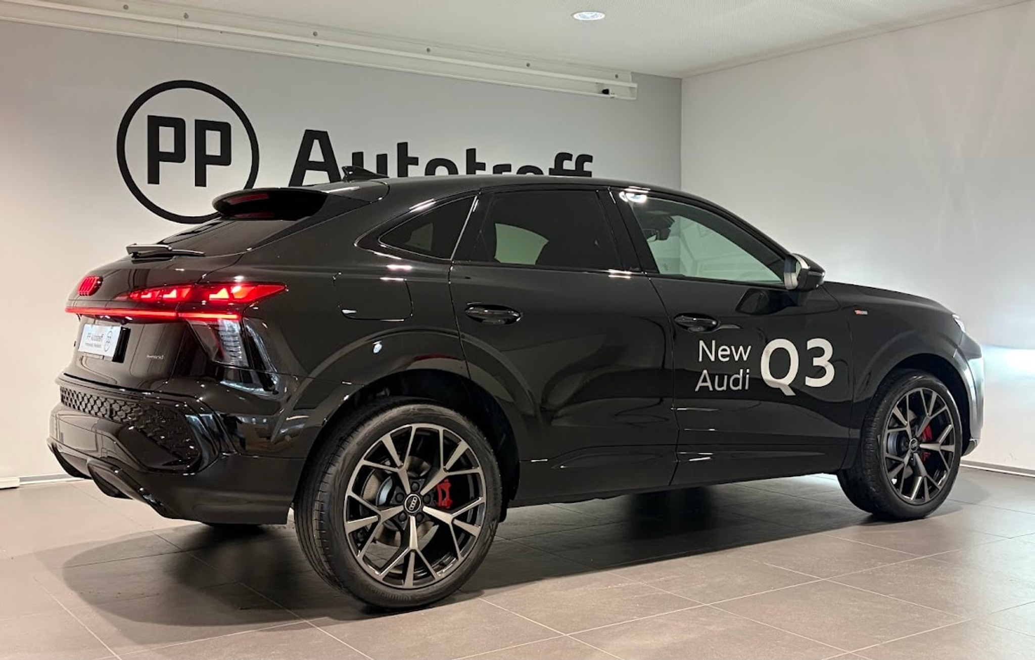 listing desktop thumbnail image 13