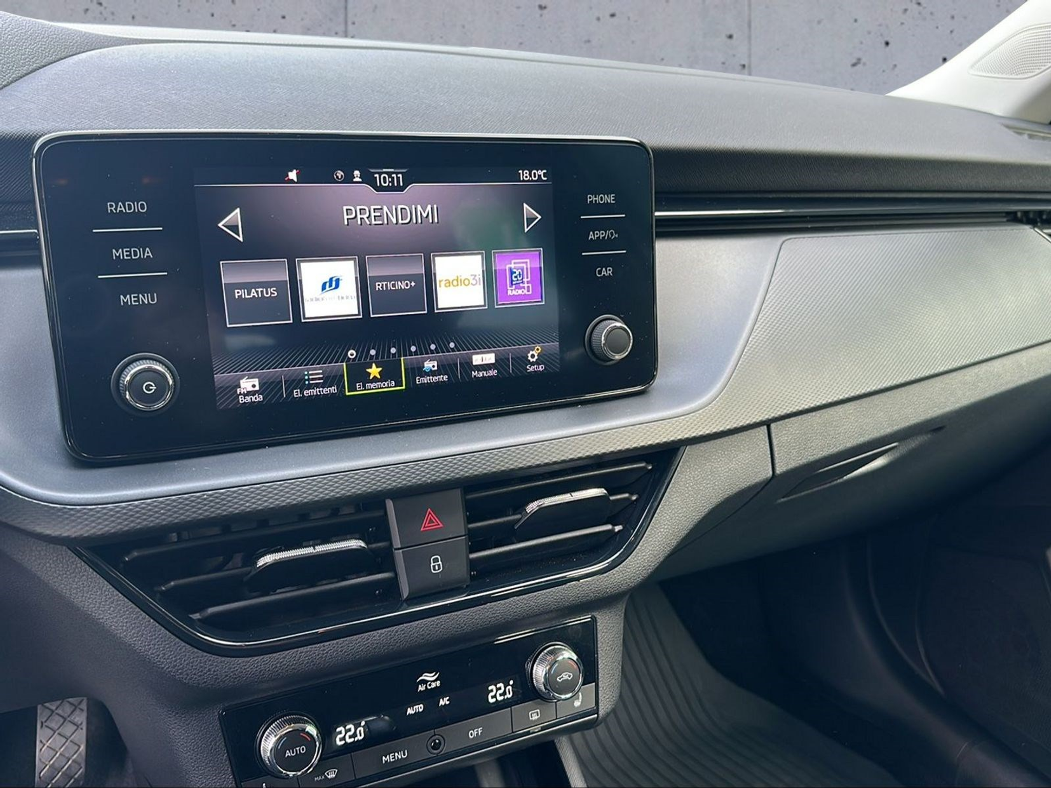 listing desktop thumbnail image 13