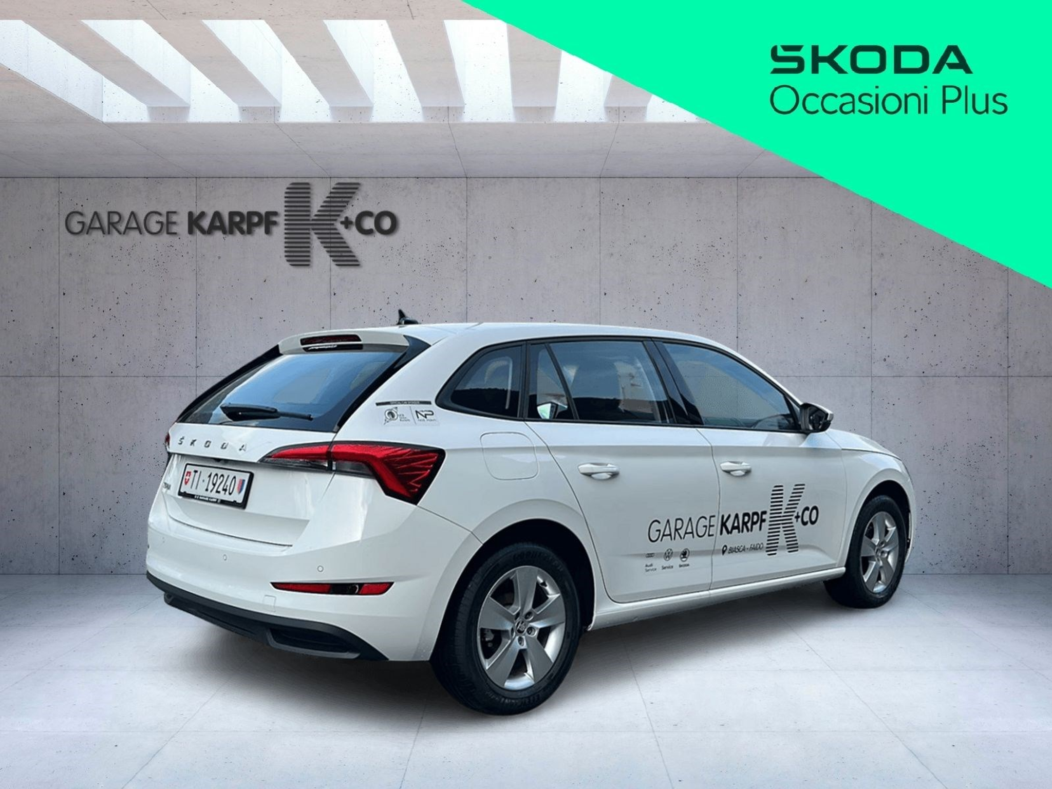 listing desktop thumbnail image 4