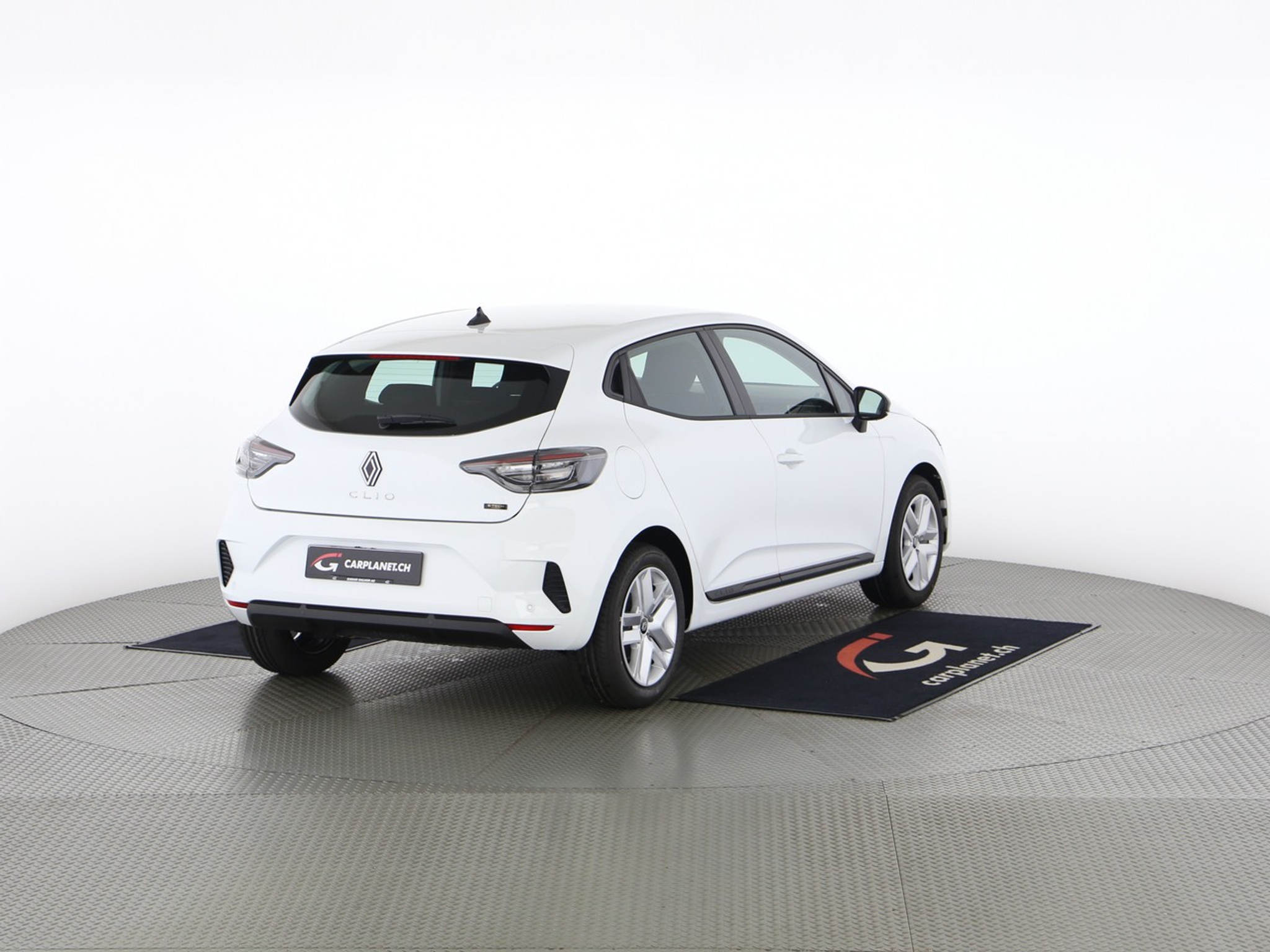 listing desktop thumbnail image 2