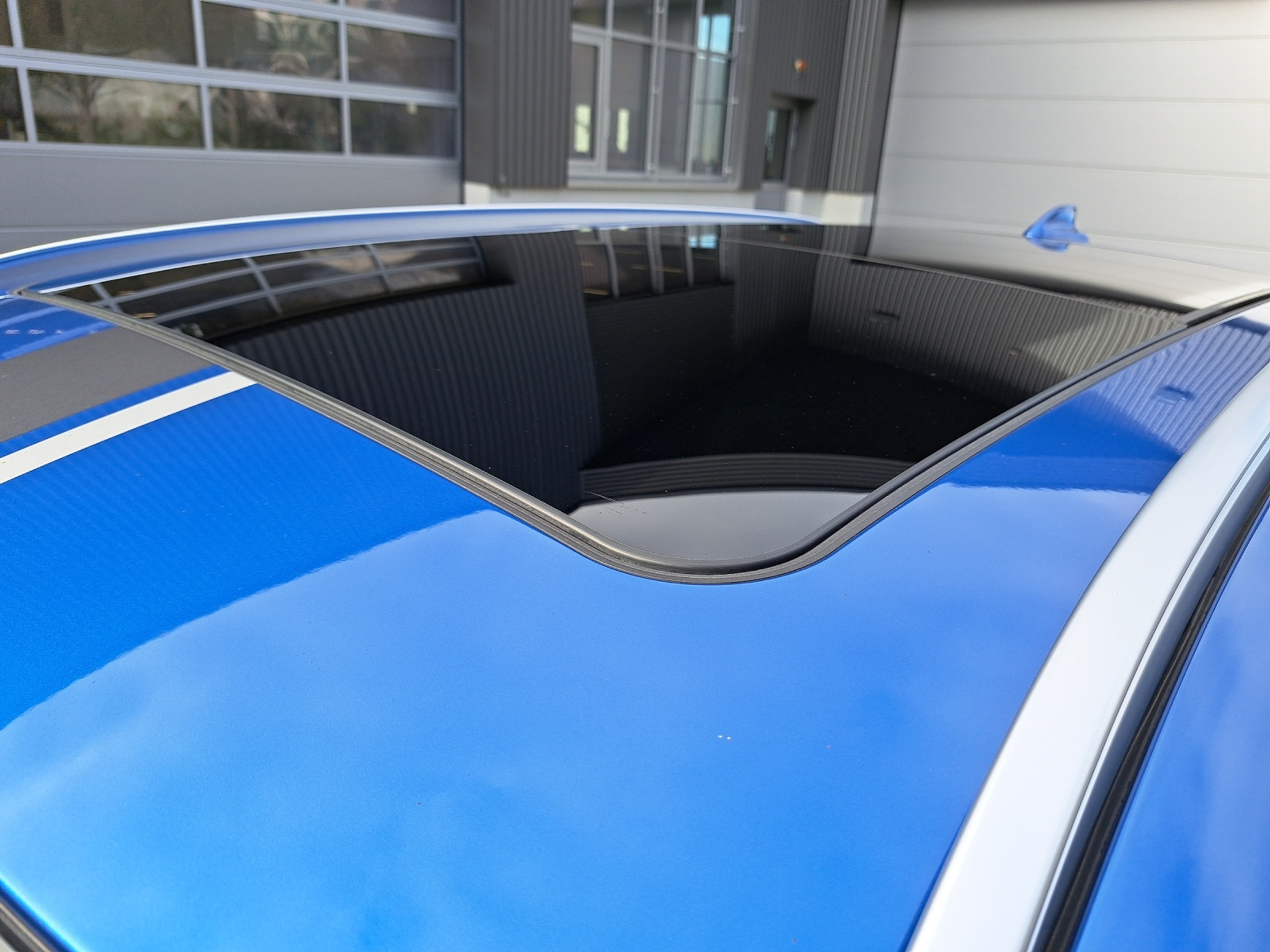 listing desktop thumbnail image 20