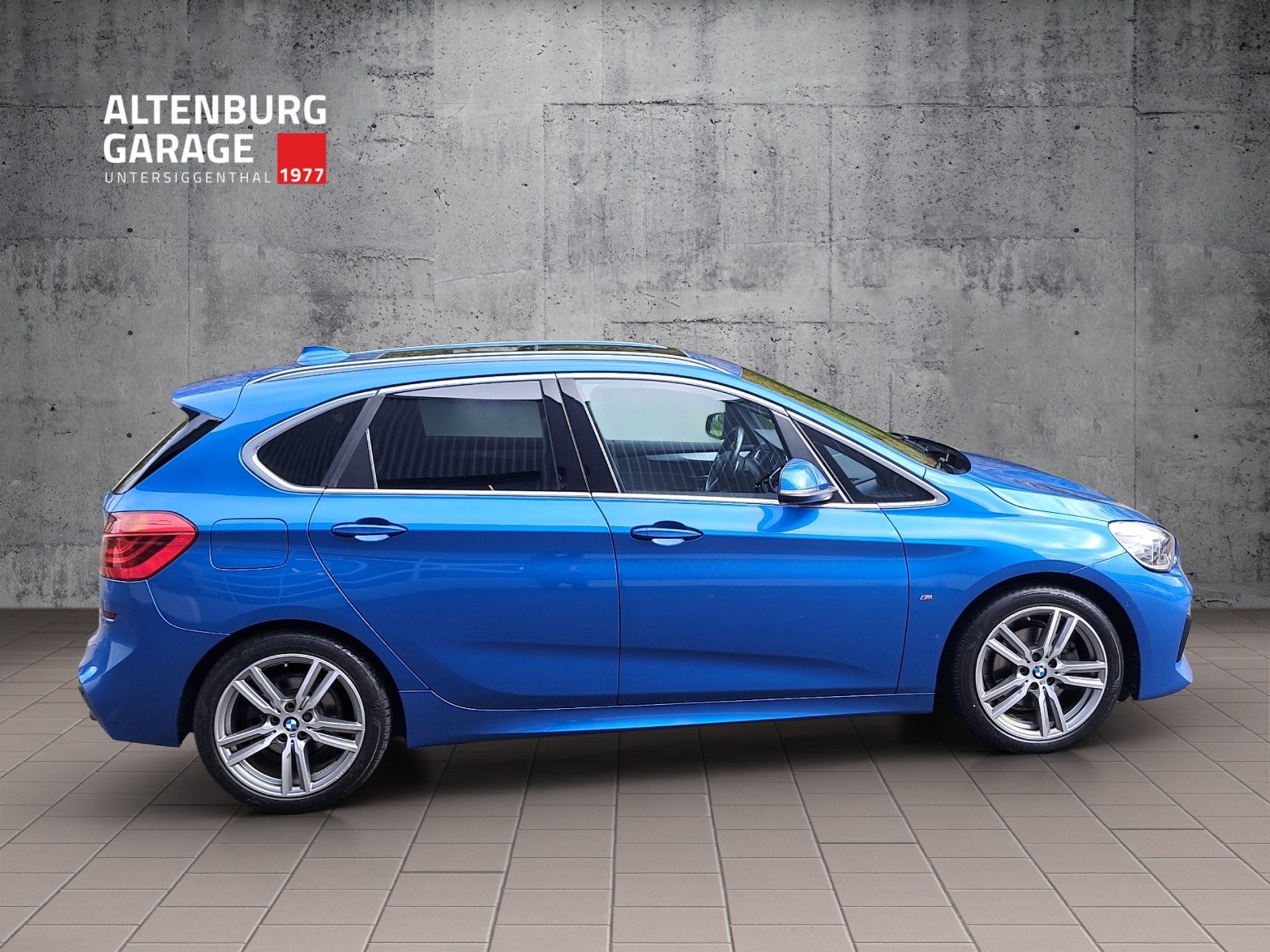 listing desktop thumbnail image 5