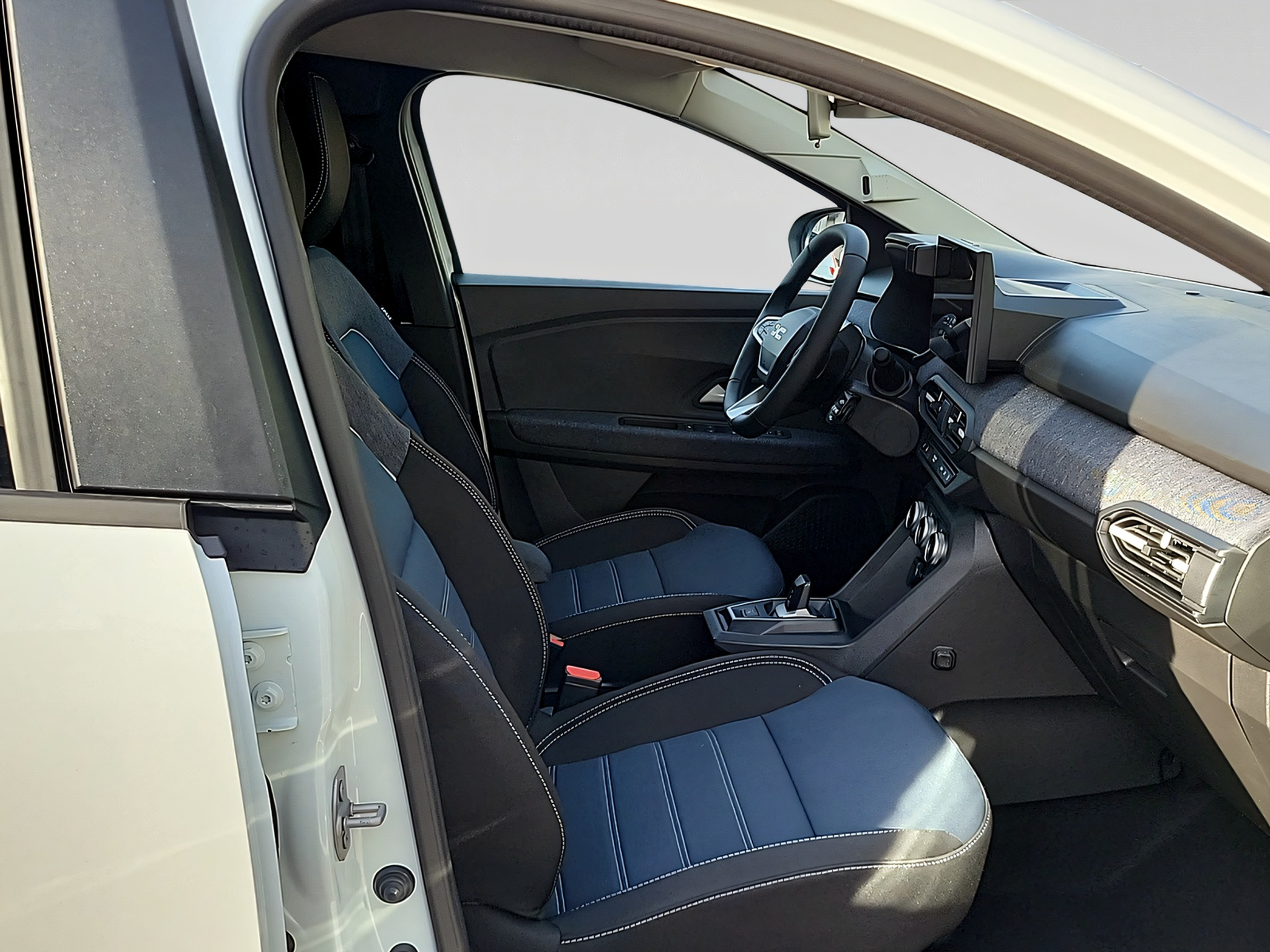 listing desktop thumbnail image 5