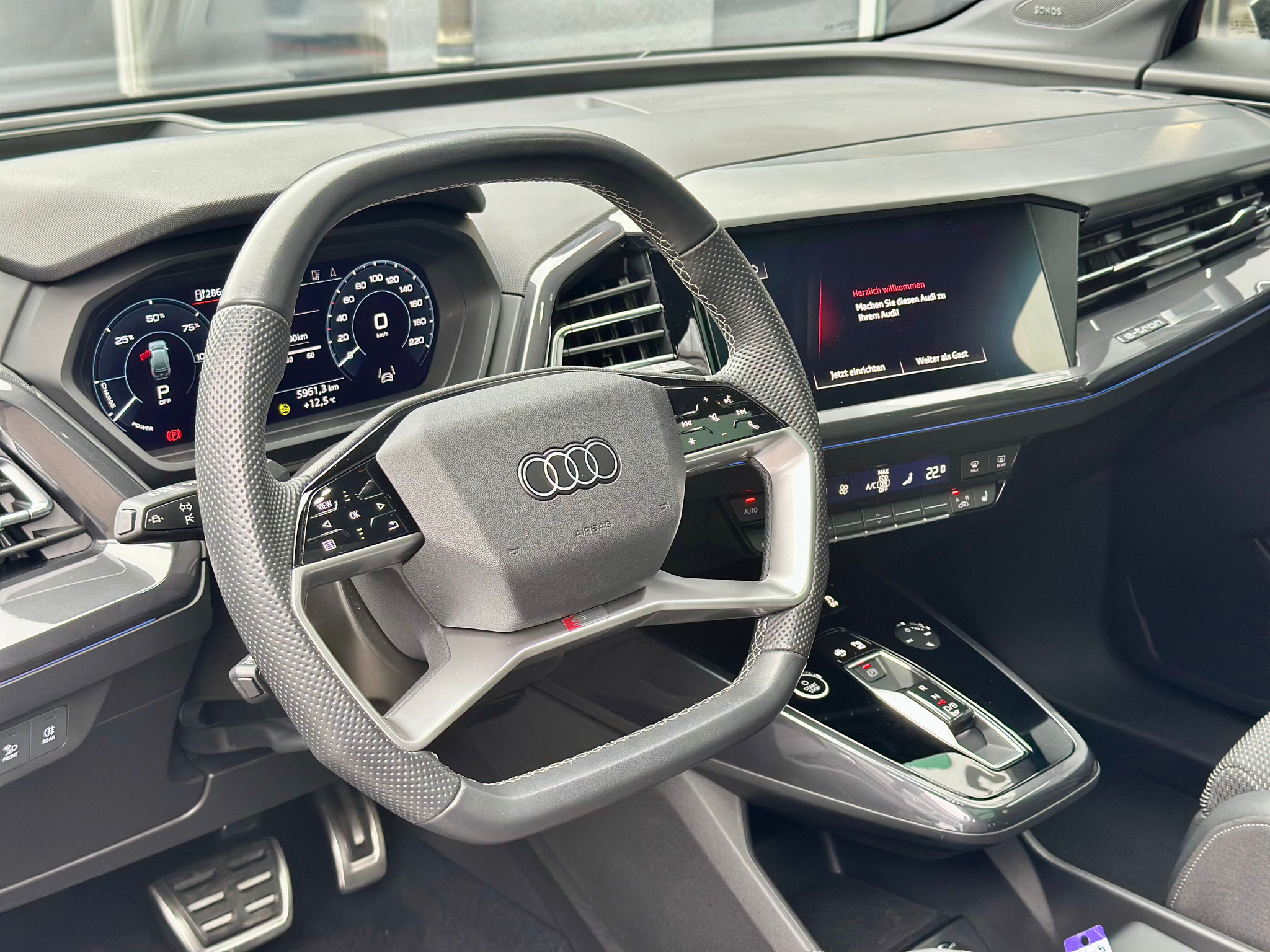 listing desktop thumbnail image 5