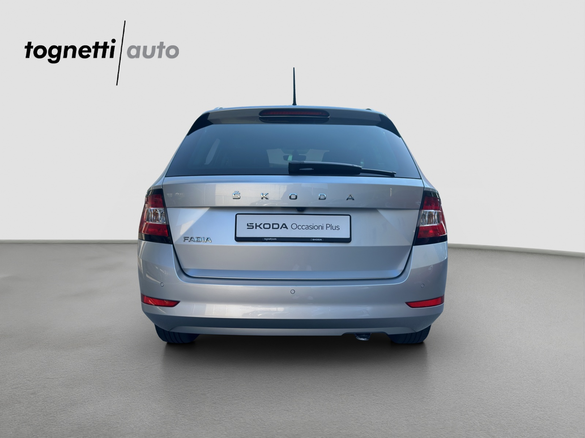 listing desktop thumbnail image 5