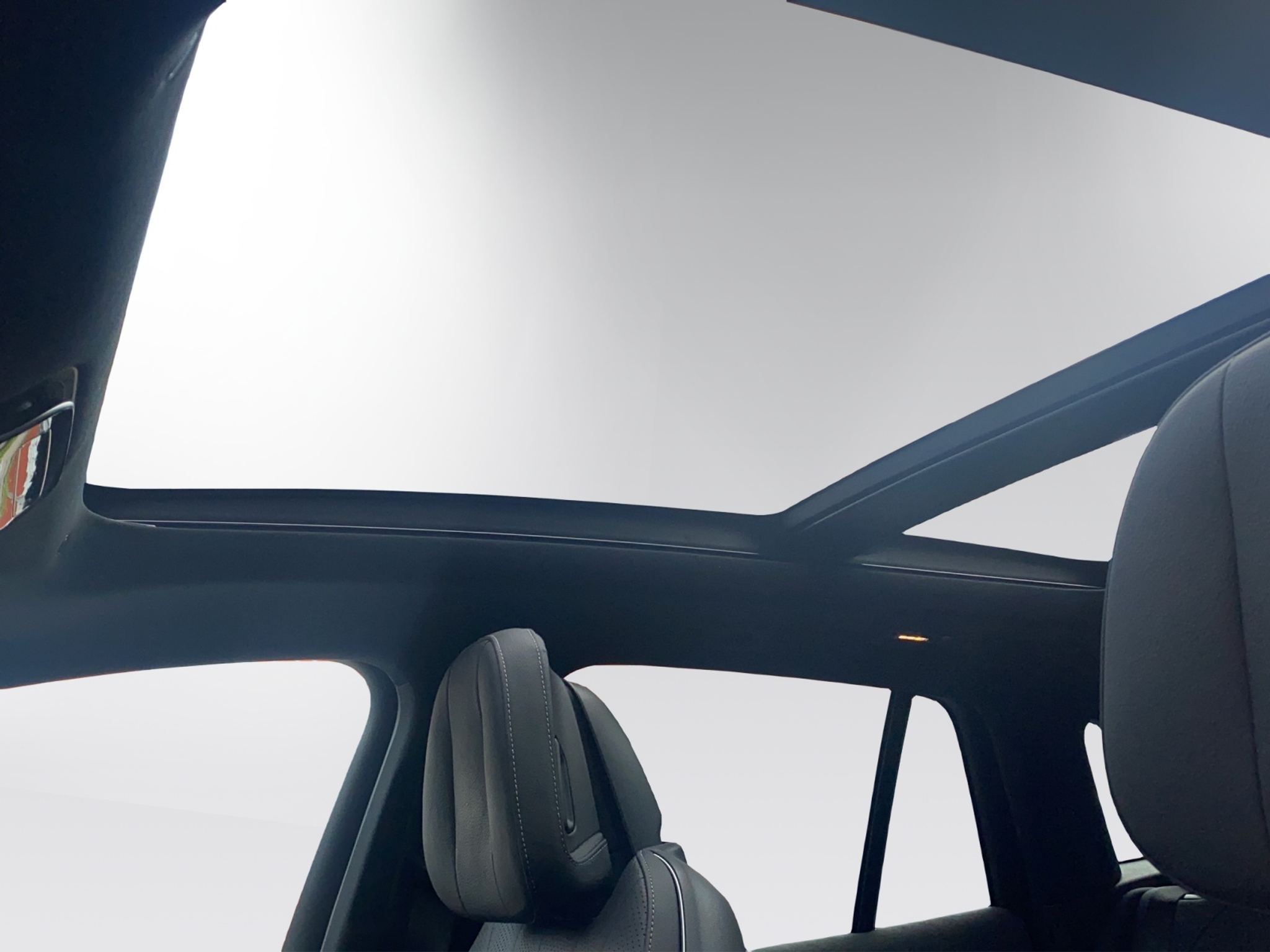 listing desktop thumbnail image 8