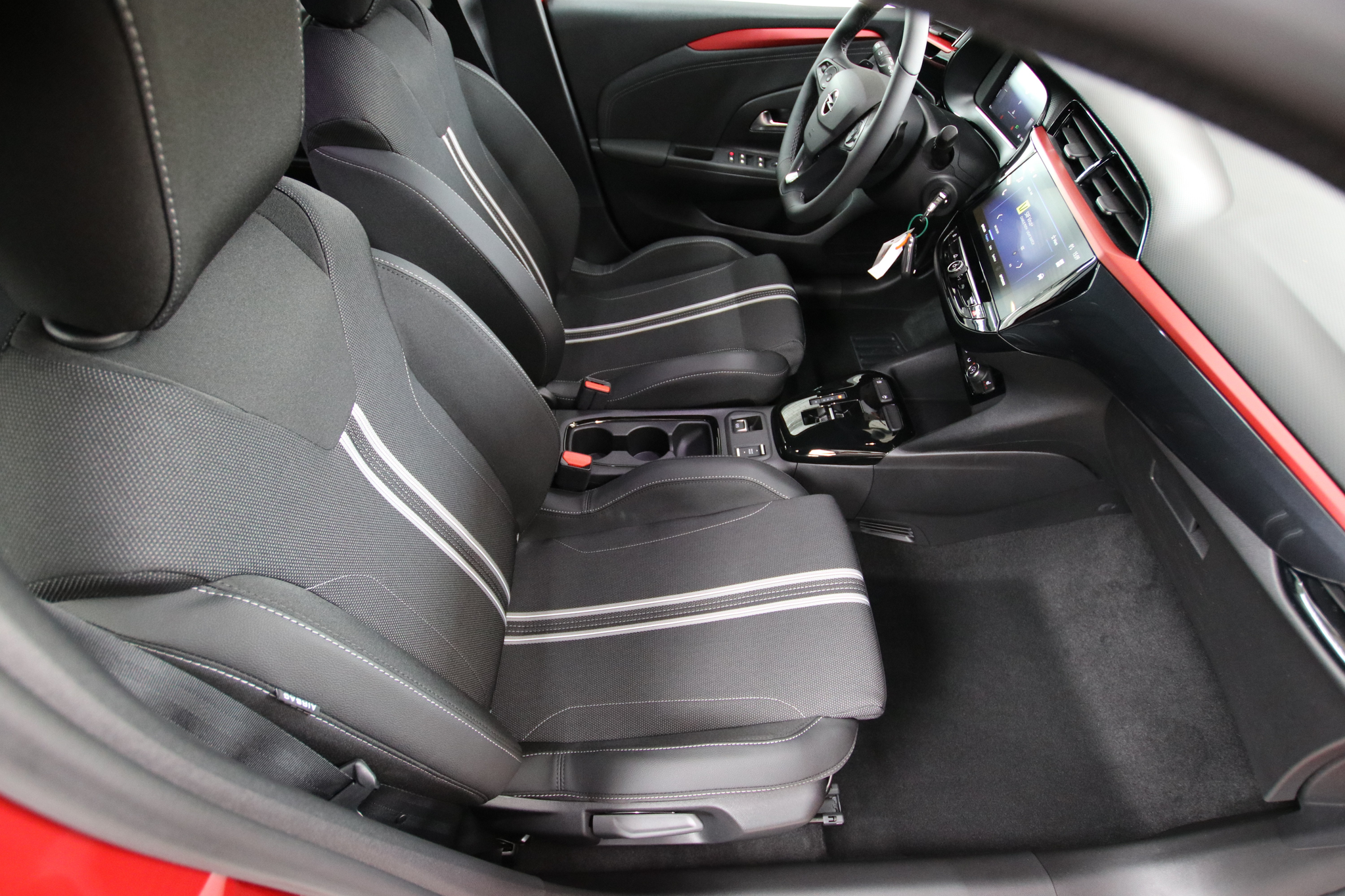 listing desktop thumbnail image 12