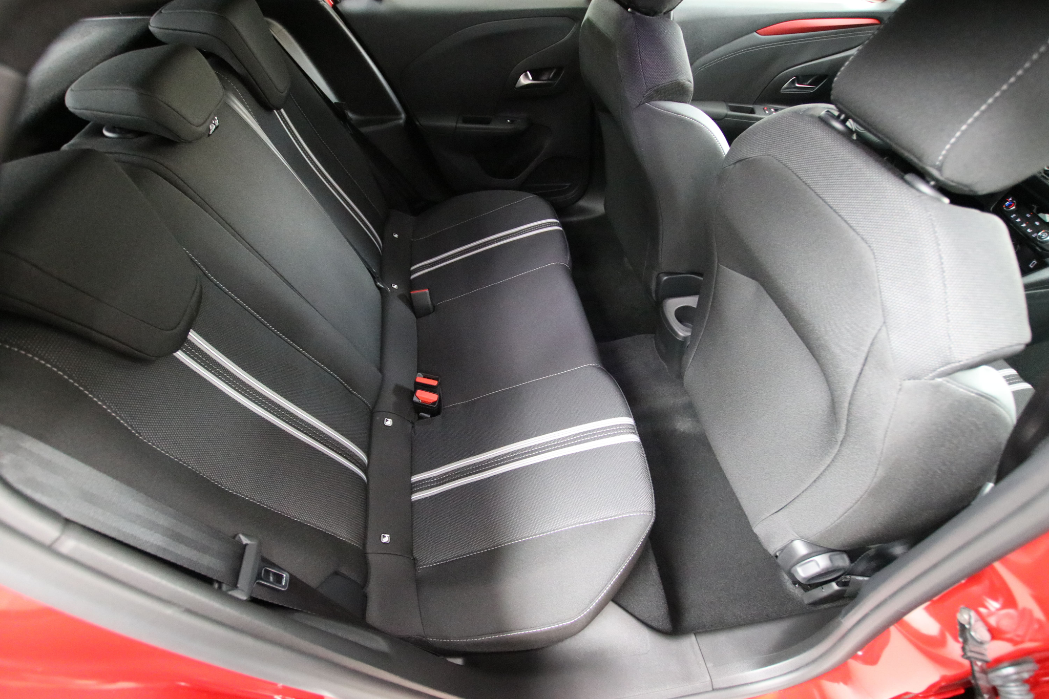 listing desktop thumbnail image 14