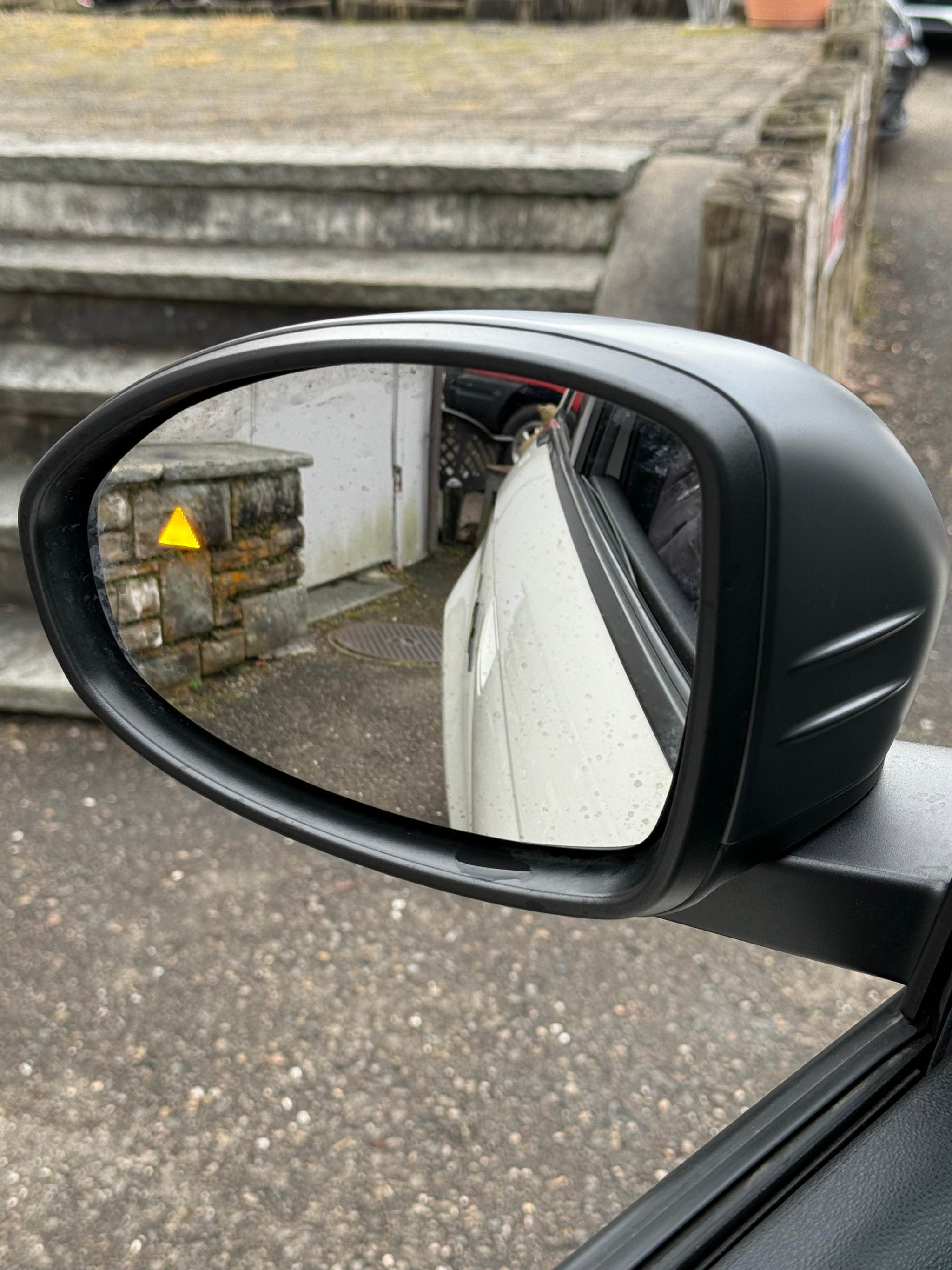 listing desktop thumbnail image 20