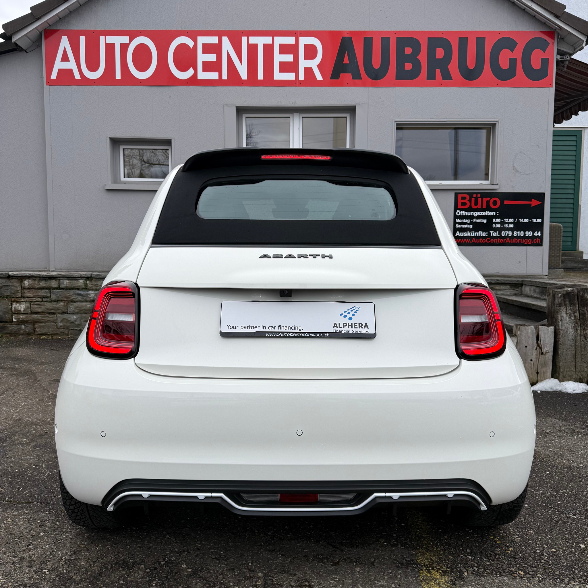 listing desktop thumbnail image 7