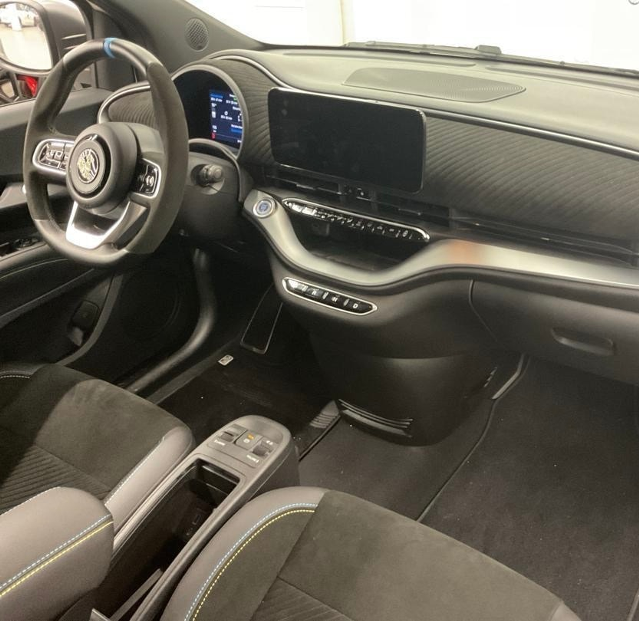 listing desktop thumbnail image 6