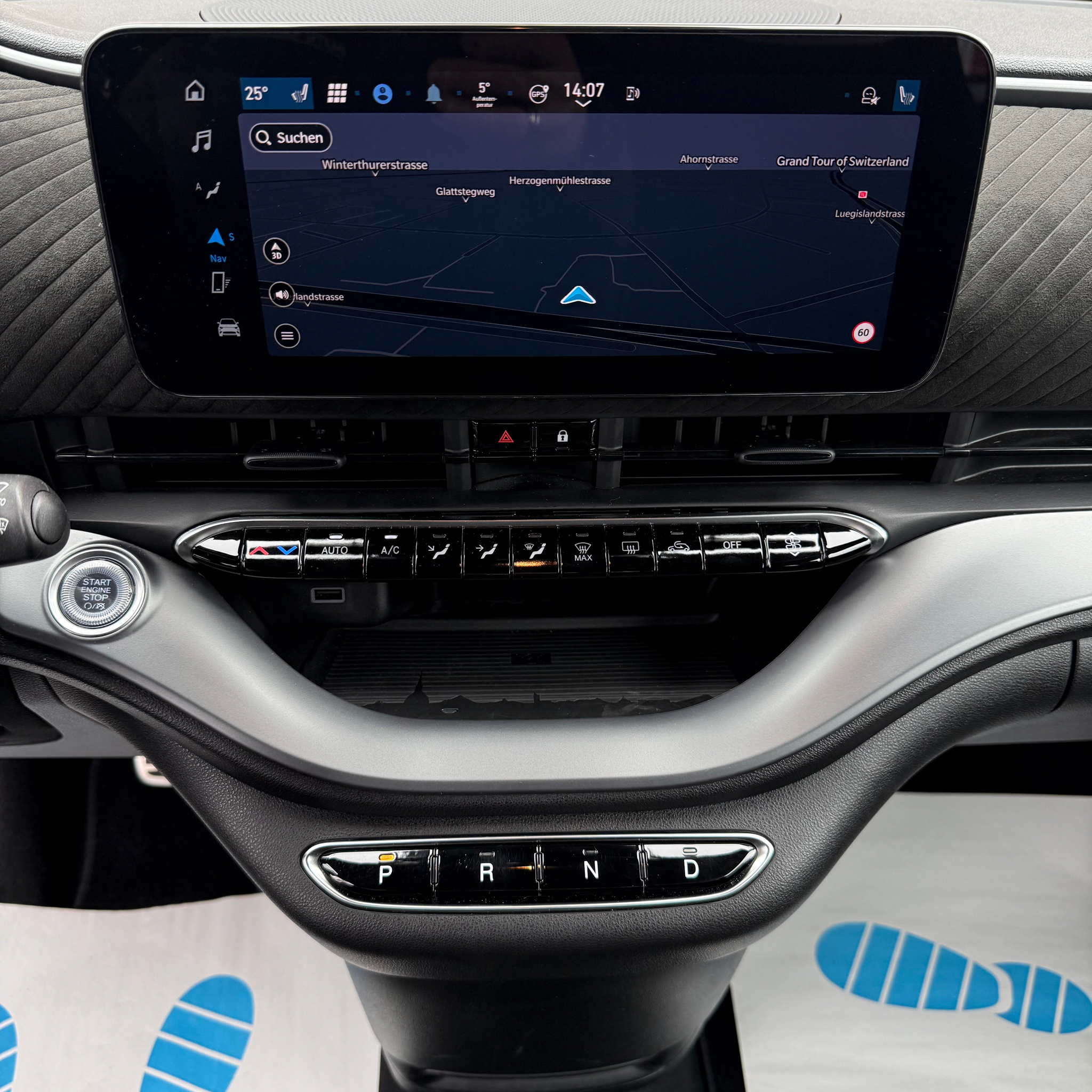 listing desktop thumbnail image 16