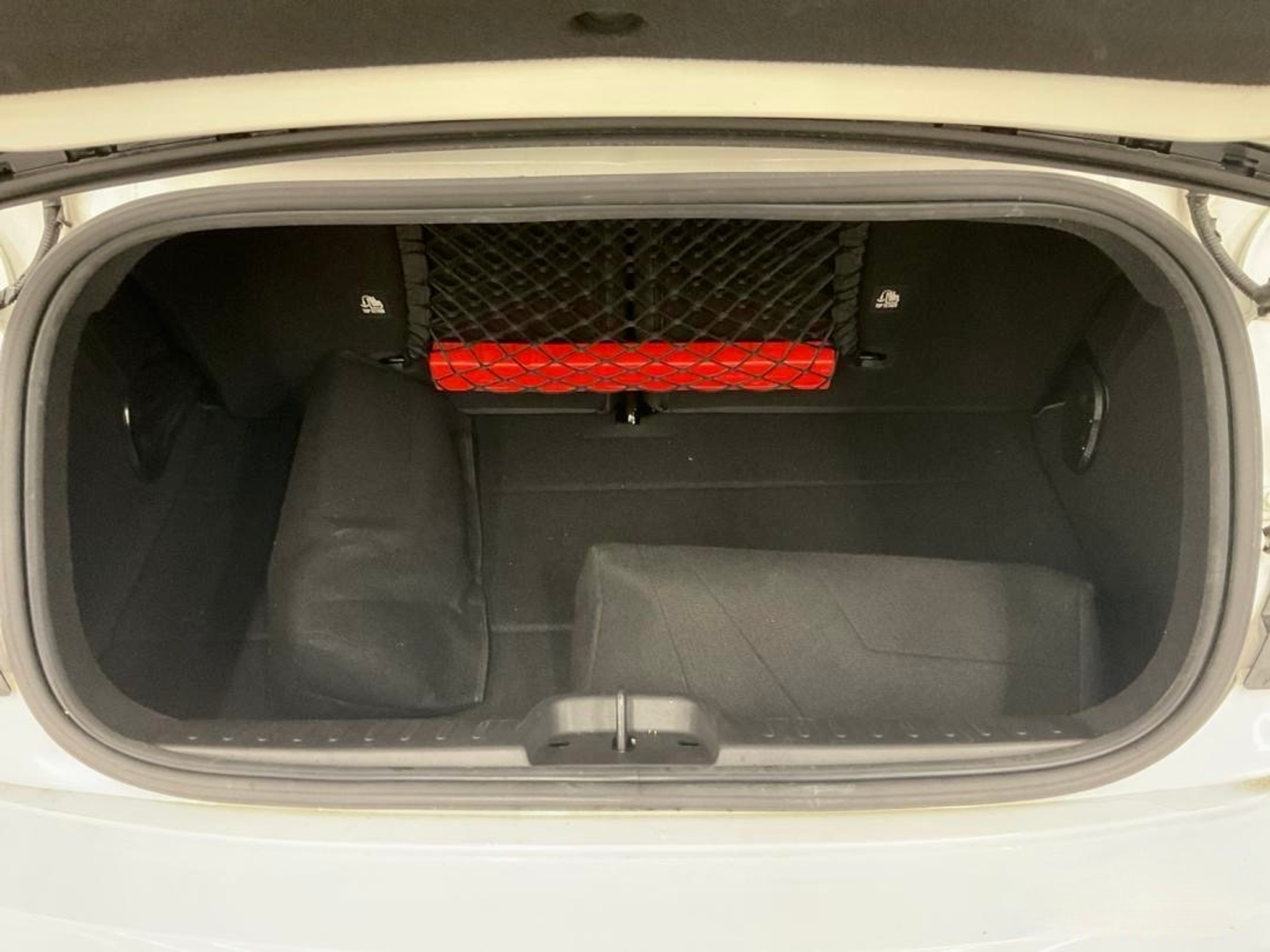 listing desktop thumbnail image 8