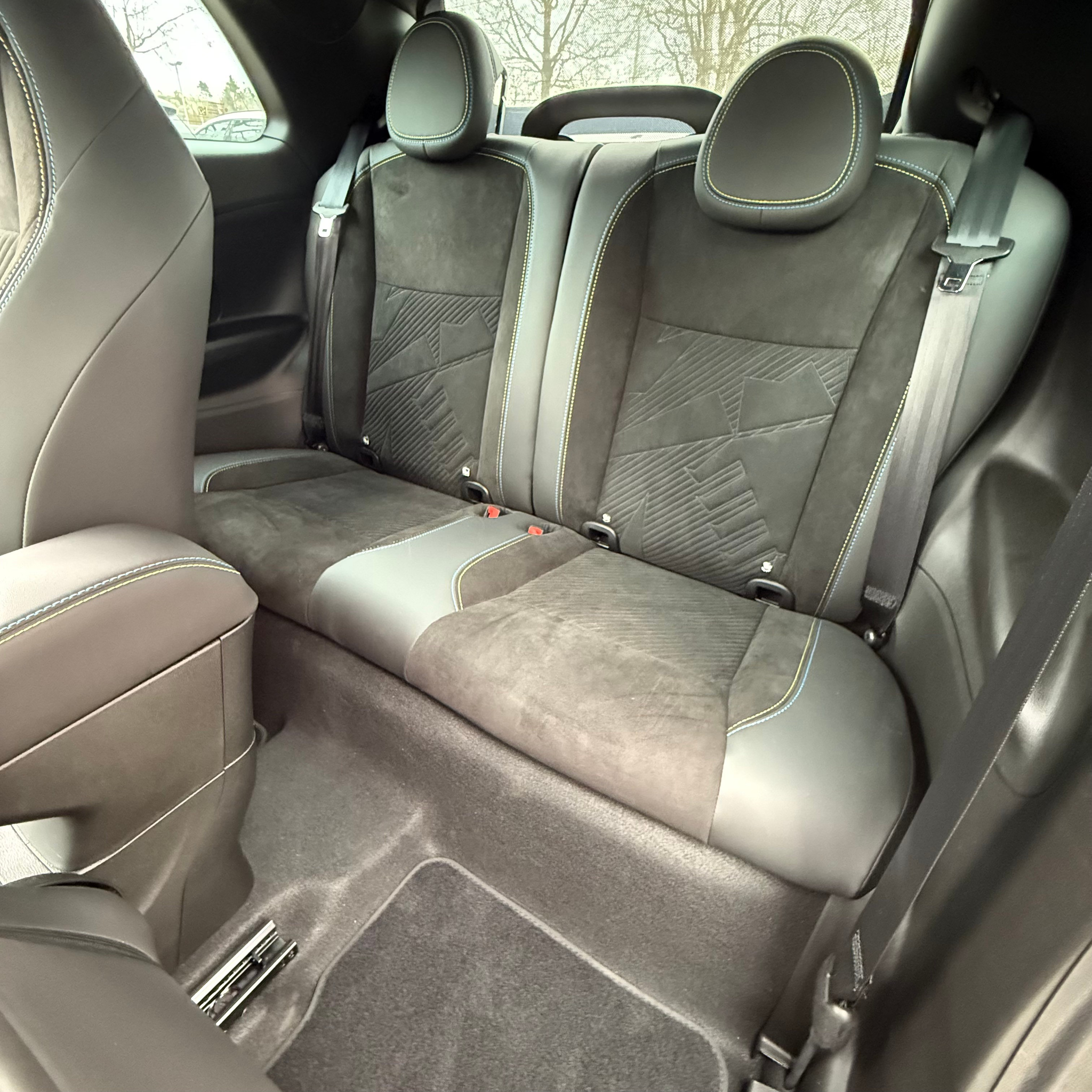 listing desktop thumbnail image 19