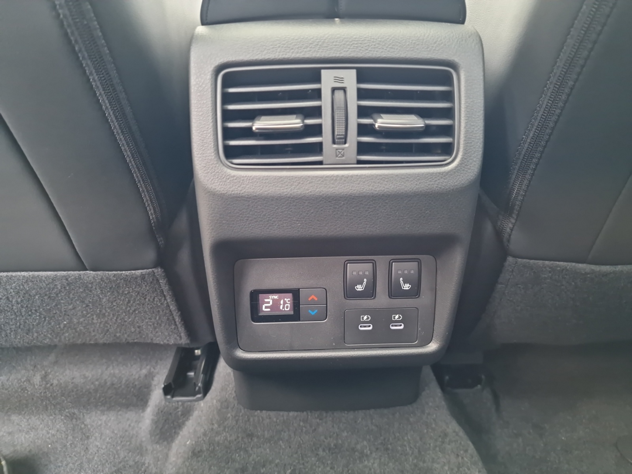 listing desktop thumbnail image 22