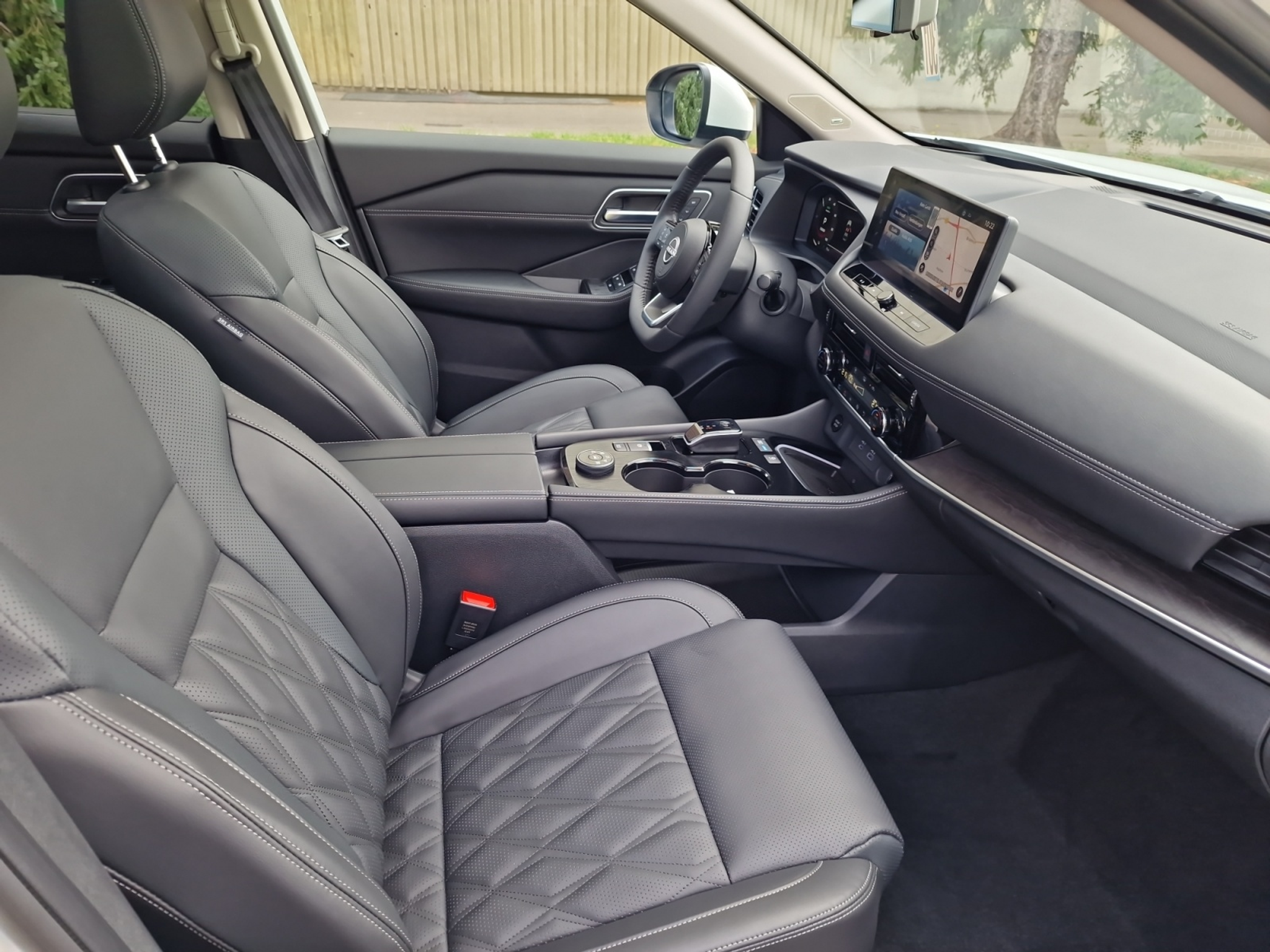 listing desktop thumbnail image 20