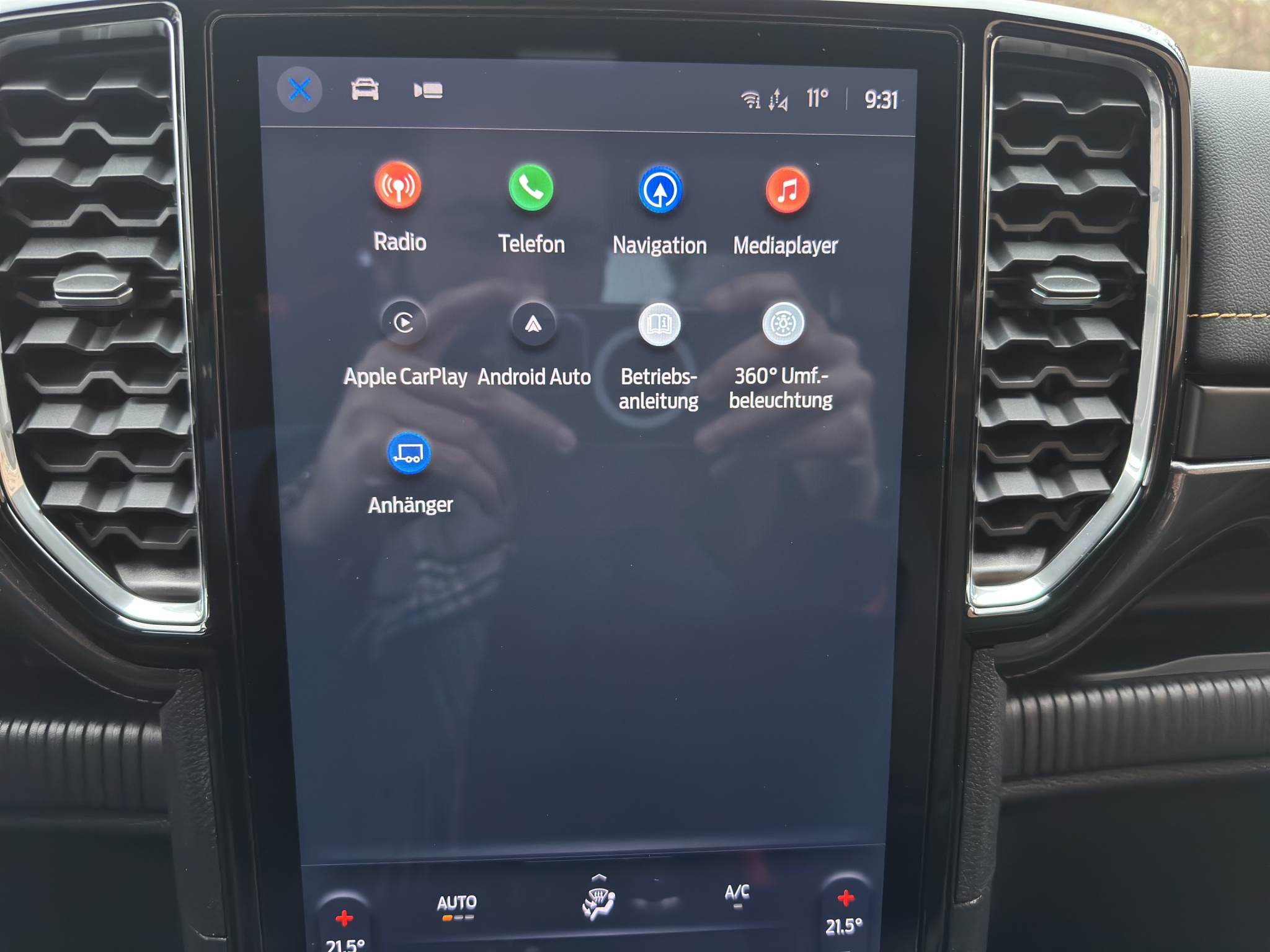 listing desktop thumbnail image 20