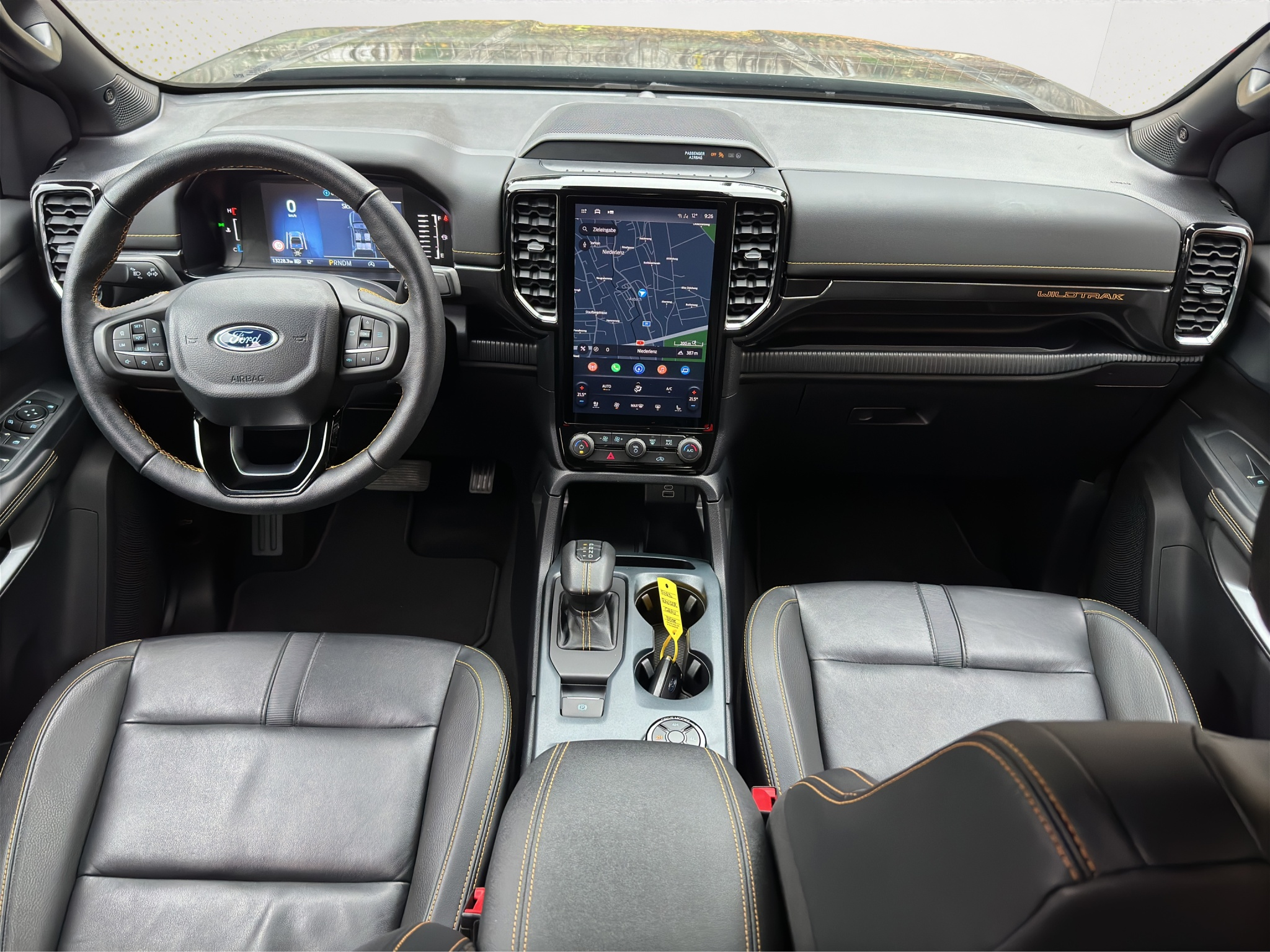 listing desktop thumbnail image 9