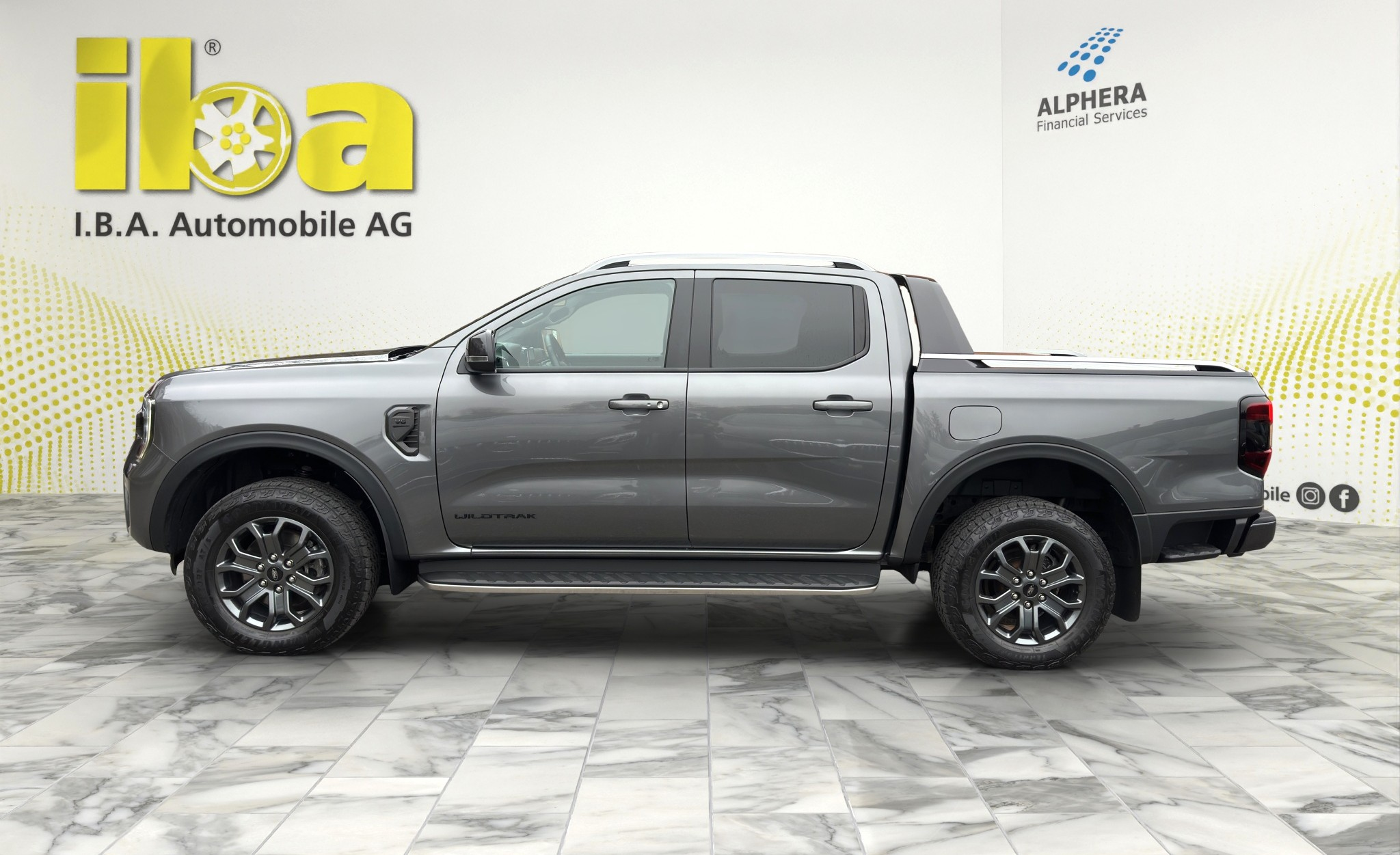 listing desktop thumbnail image 1