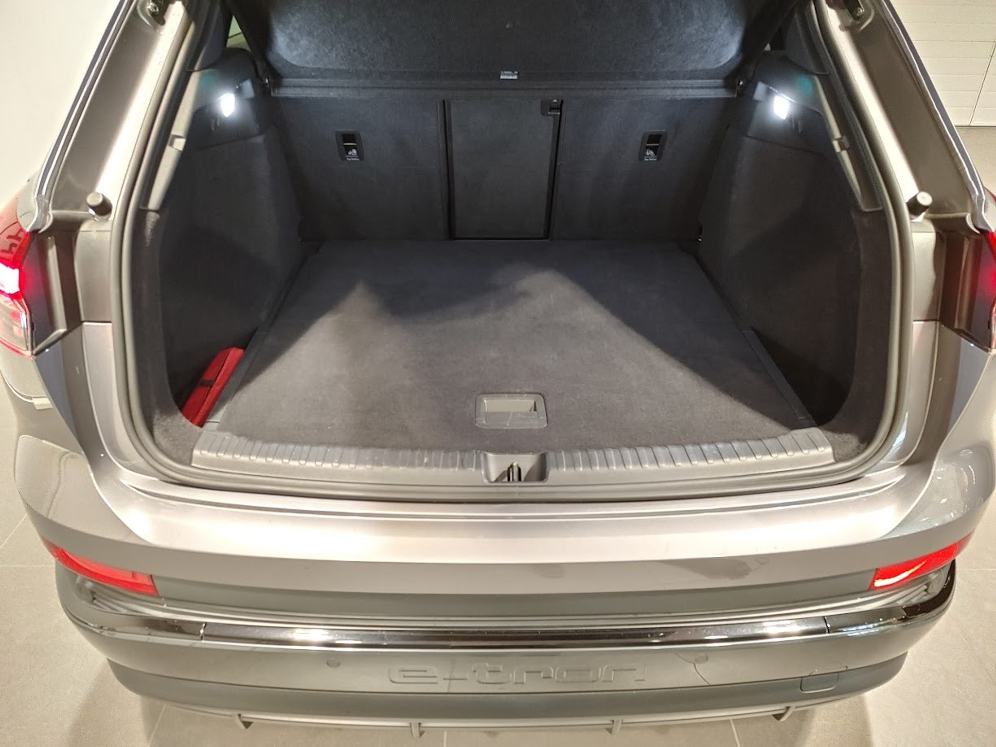 listing desktop thumbnail image 13