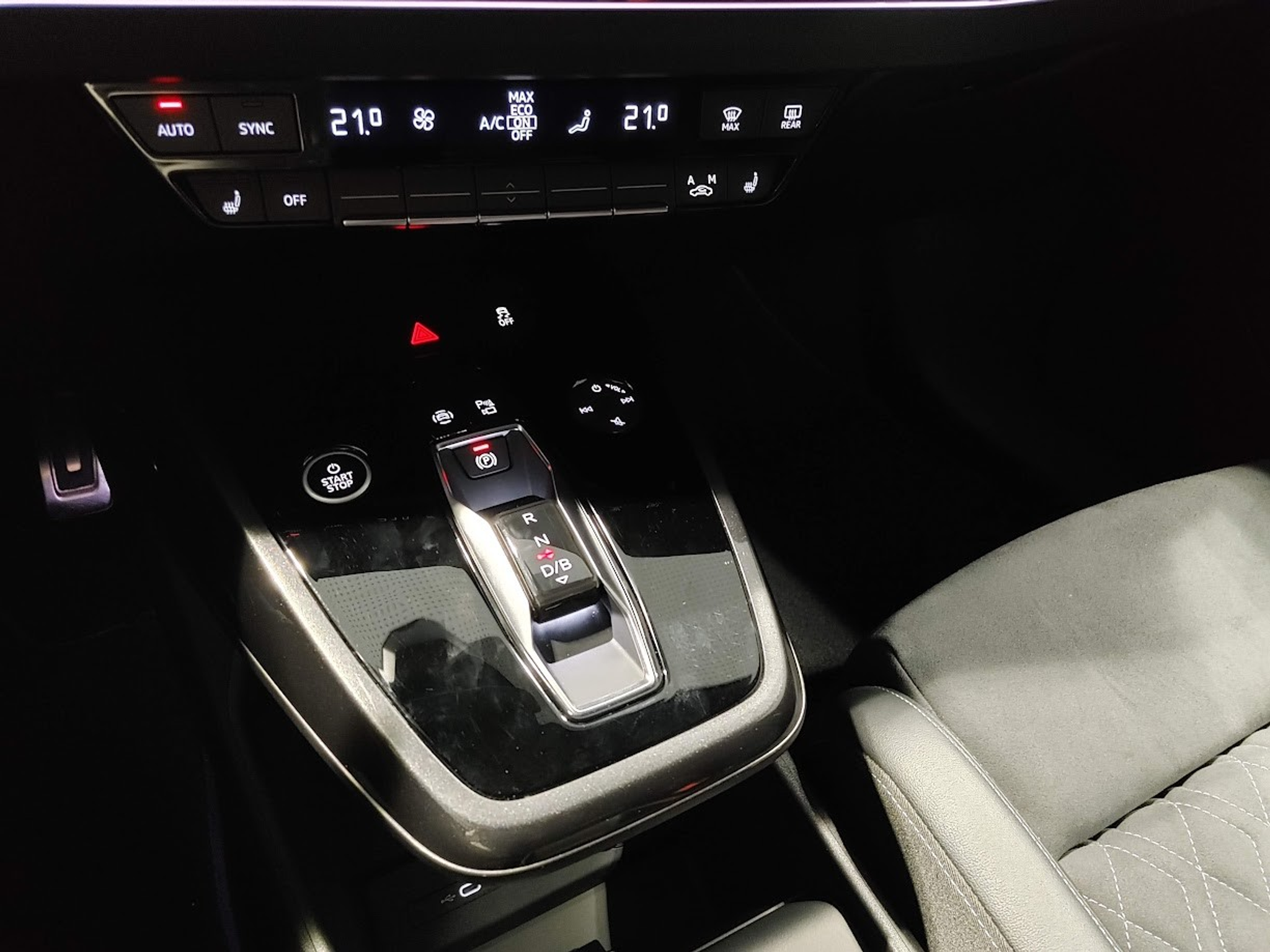 listing desktop thumbnail image 9