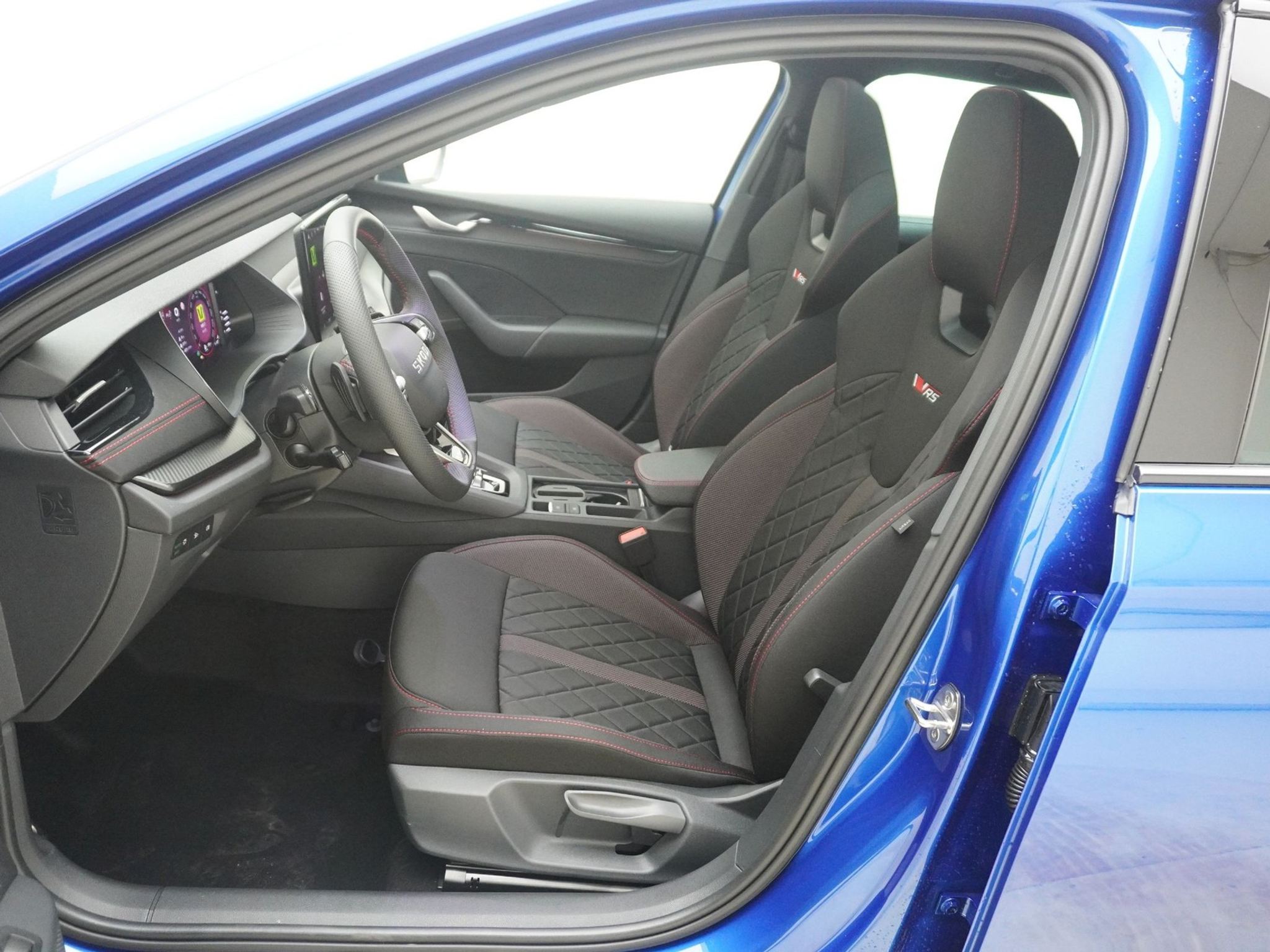 listing desktop thumbnail image 13