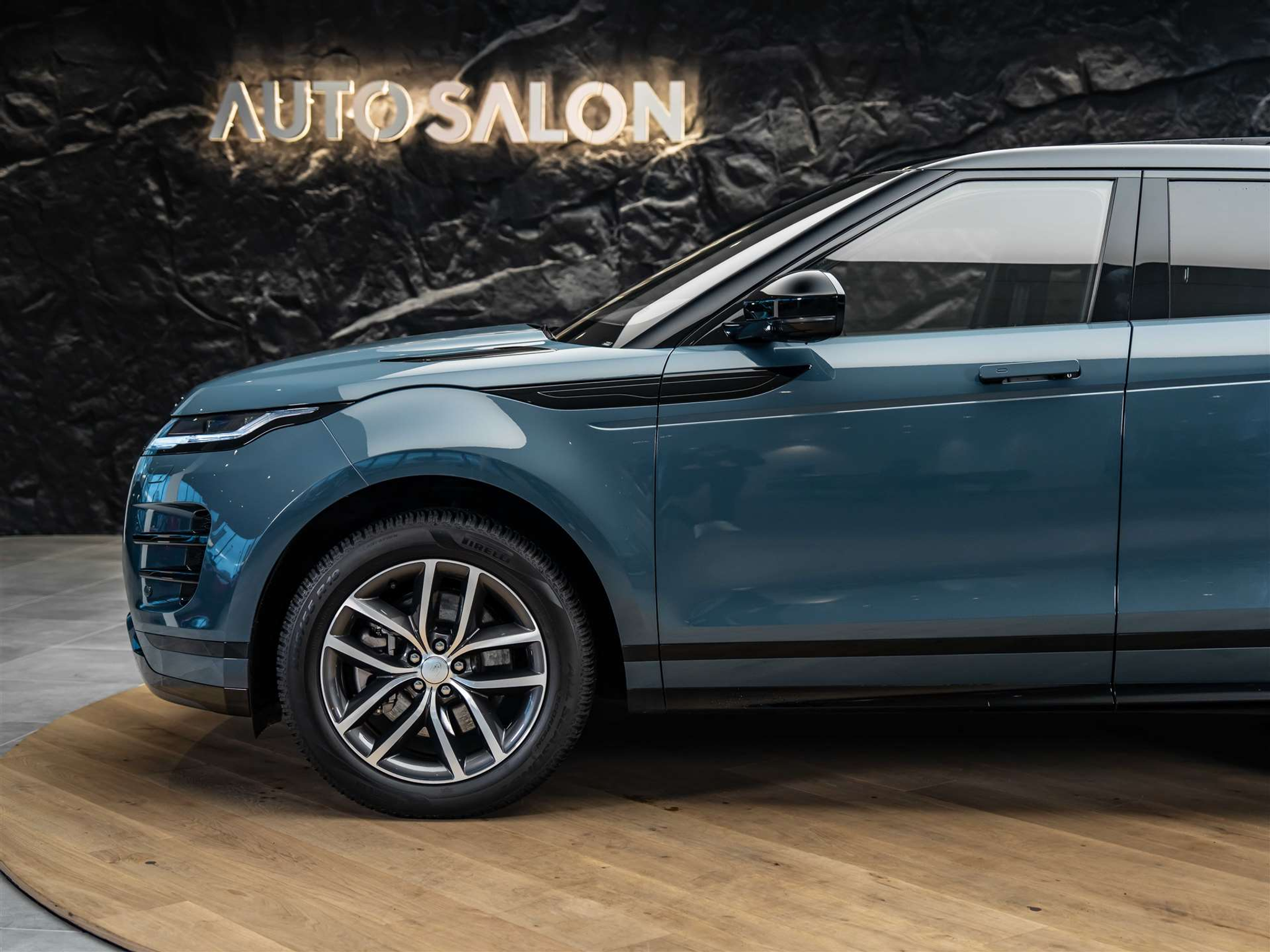 listing desktop thumbnail image 19