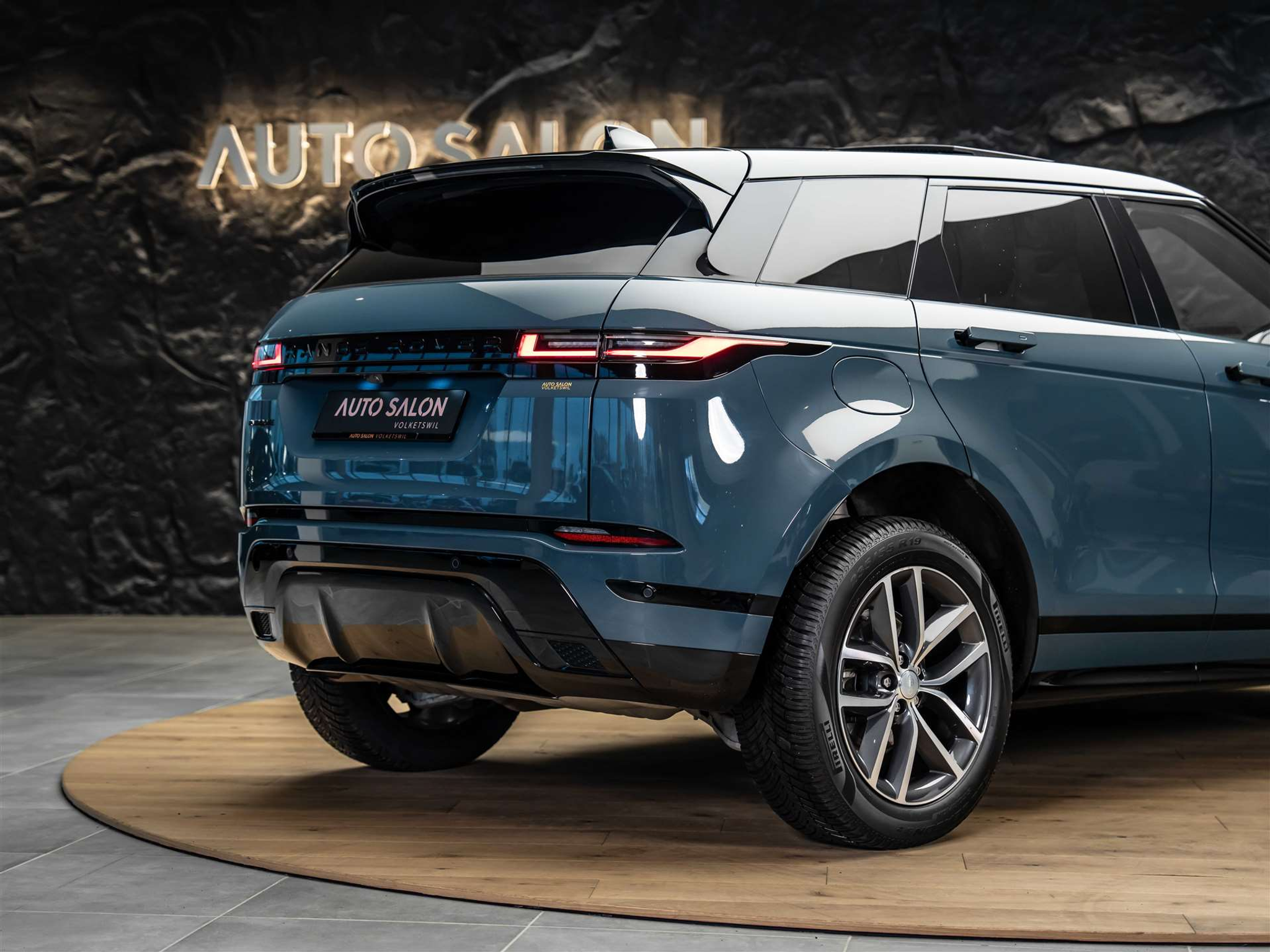 listing desktop thumbnail image 22