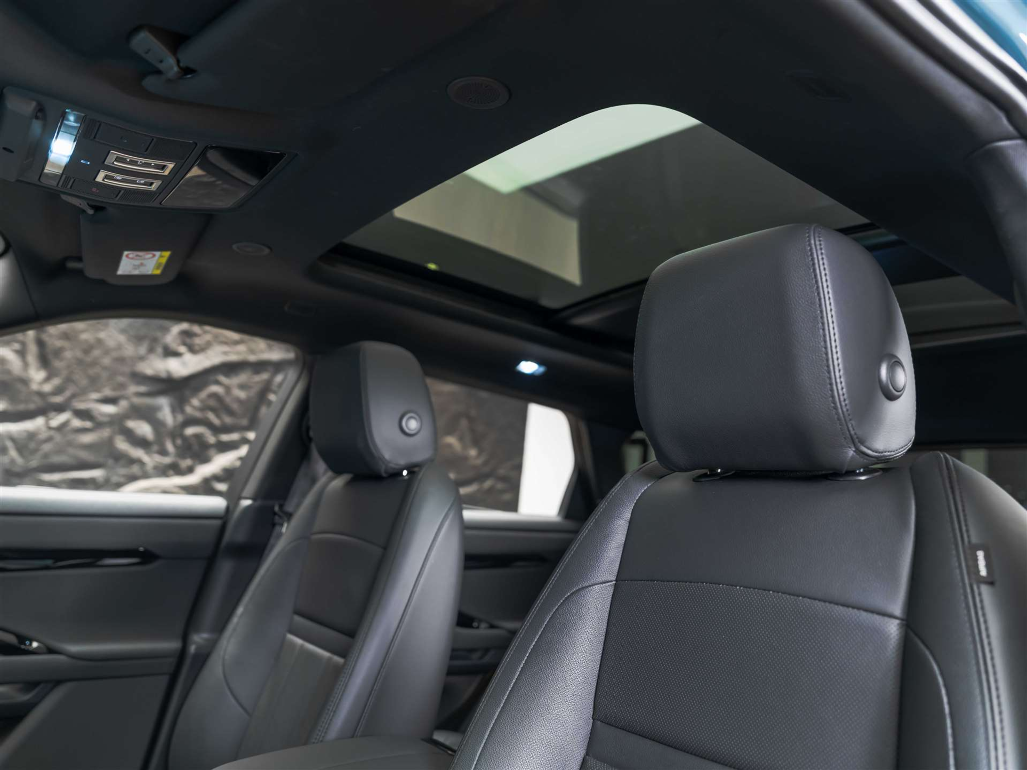 listing desktop thumbnail image 10