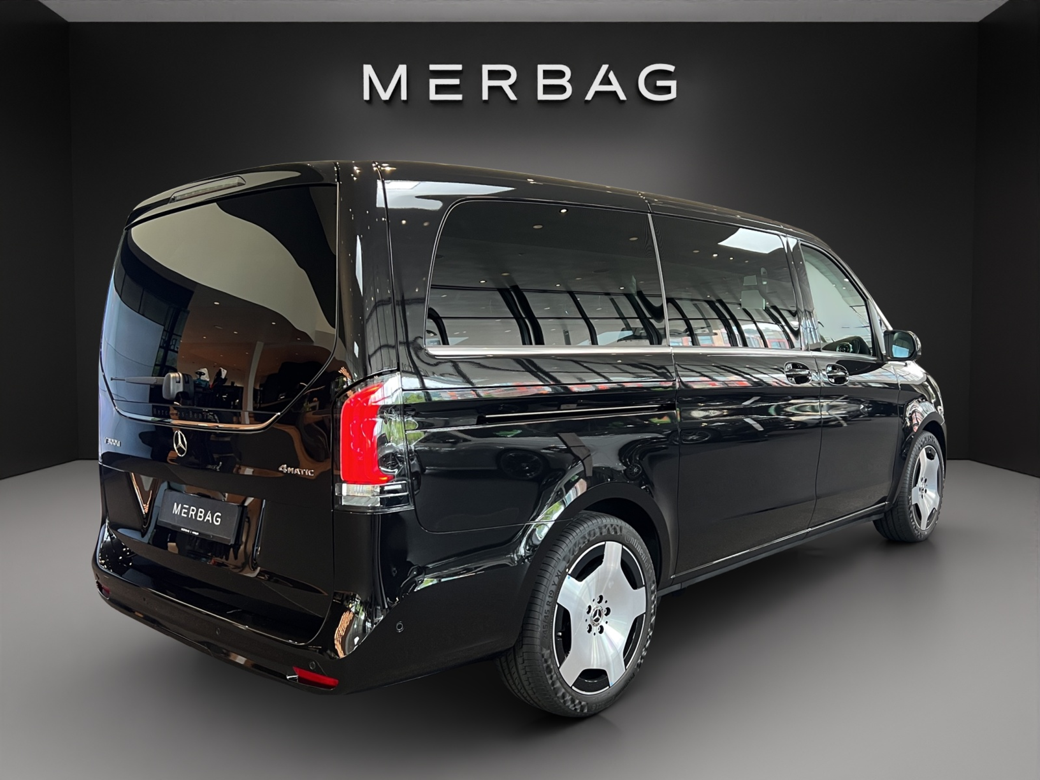 listing desktop thumbnail image 7