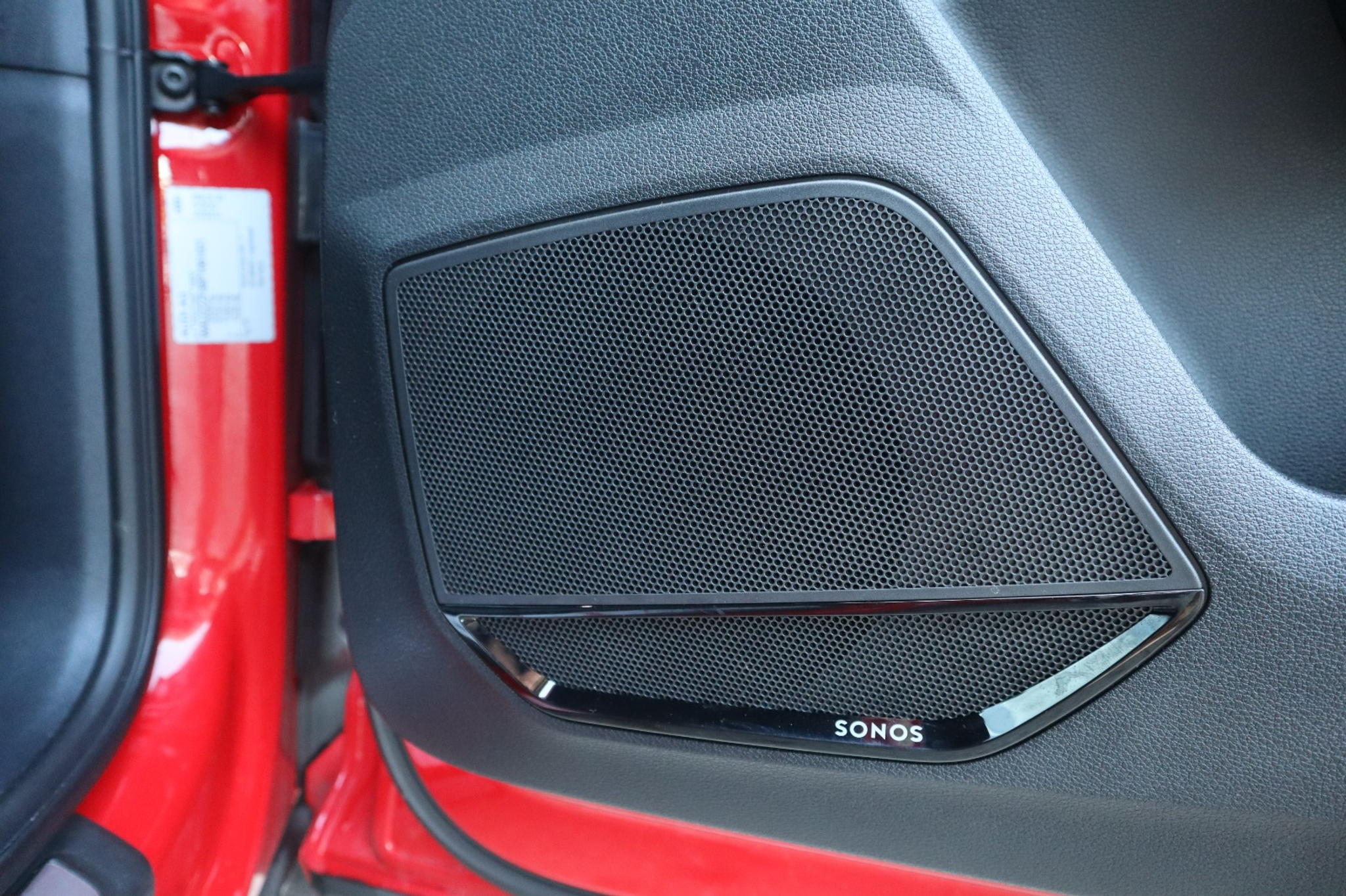 listing desktop thumbnail image 23