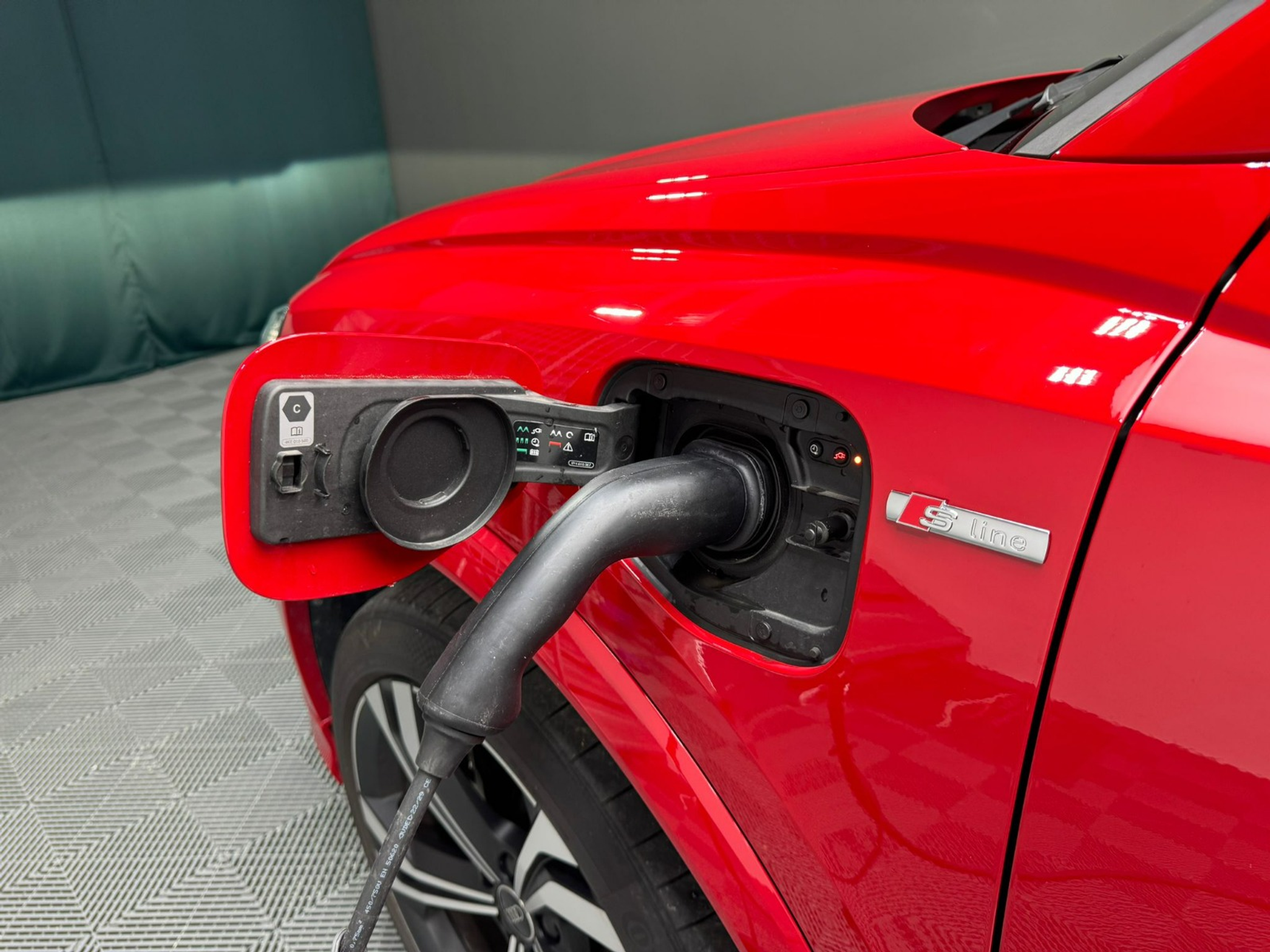 listing desktop thumbnail image 7