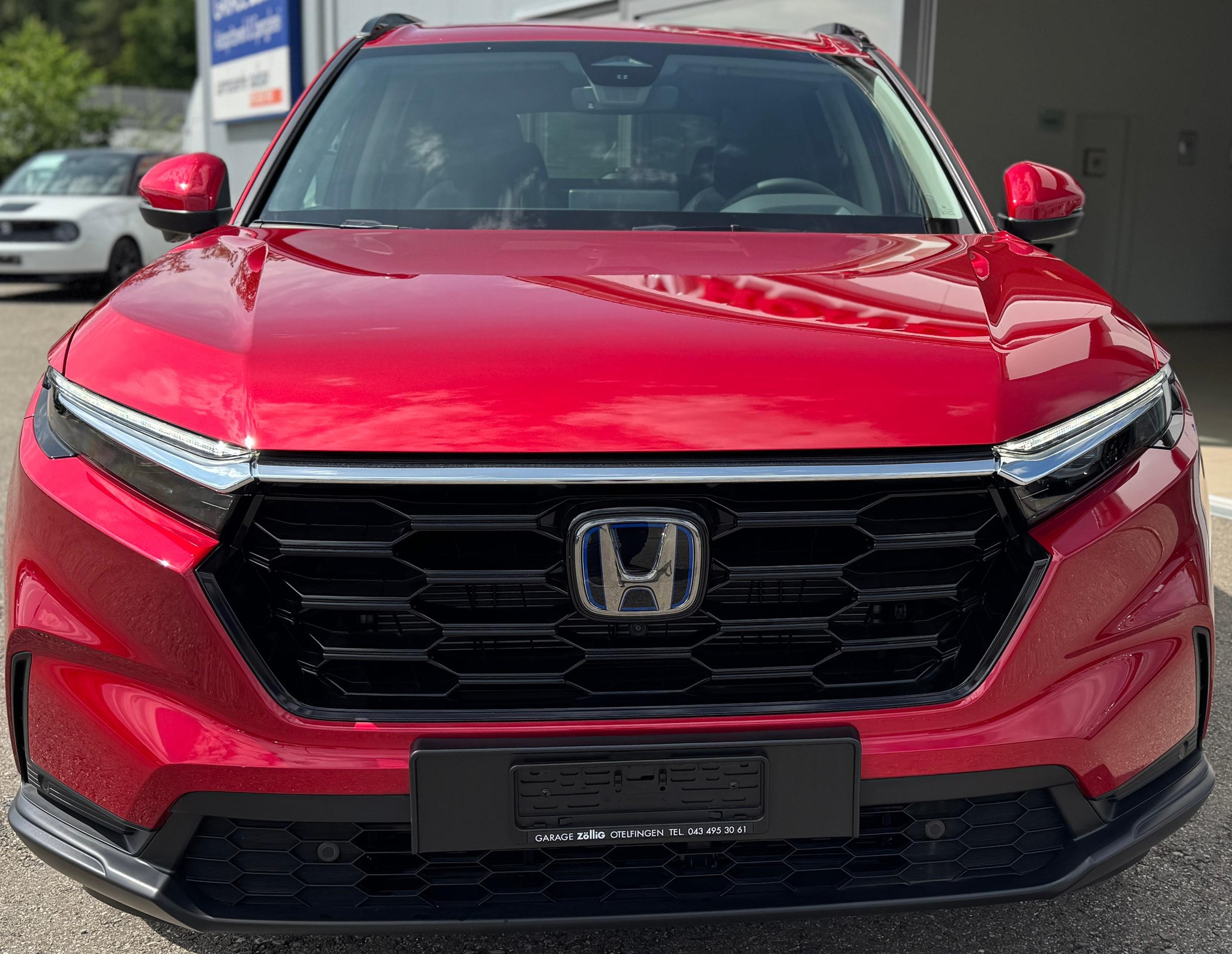 listing desktop thumbnail image 3