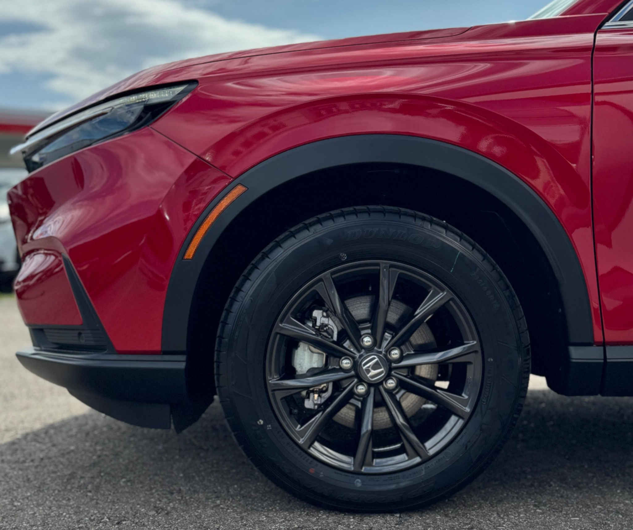 listing desktop thumbnail image 1